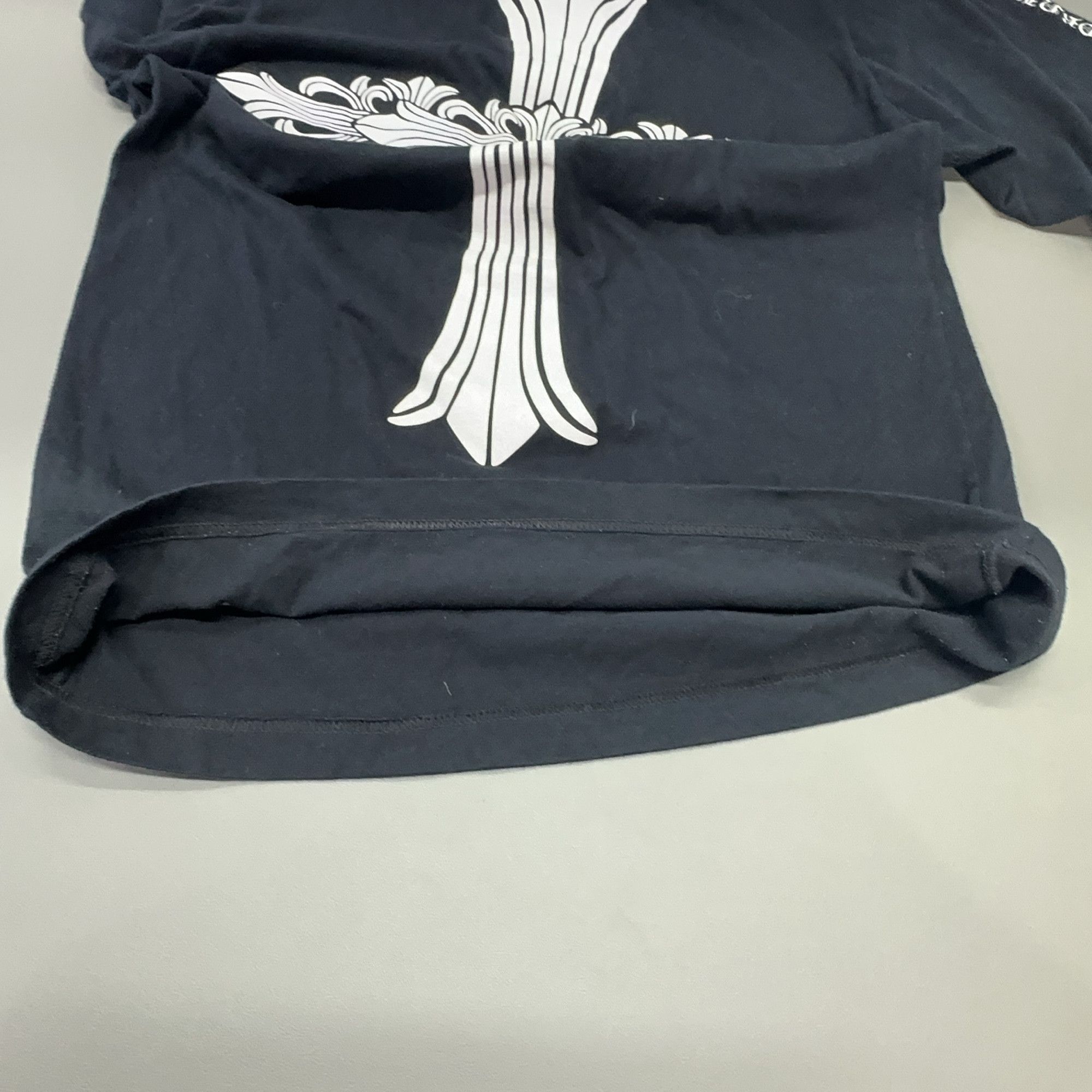 Chrome Hearts Chrome Hearts Floral Cross Print Long Sleeve T-Shirt S Size US S / EU 44-46 / 1 - 12 Thumbnail