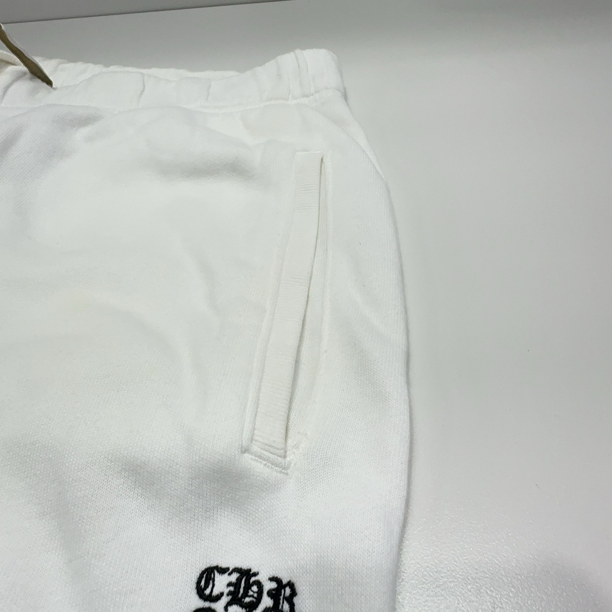 Chrome Hearts Chrome Hearts Logo Print Sweatpants XL Size US 36 / EU 52 - 13 Thumbnail