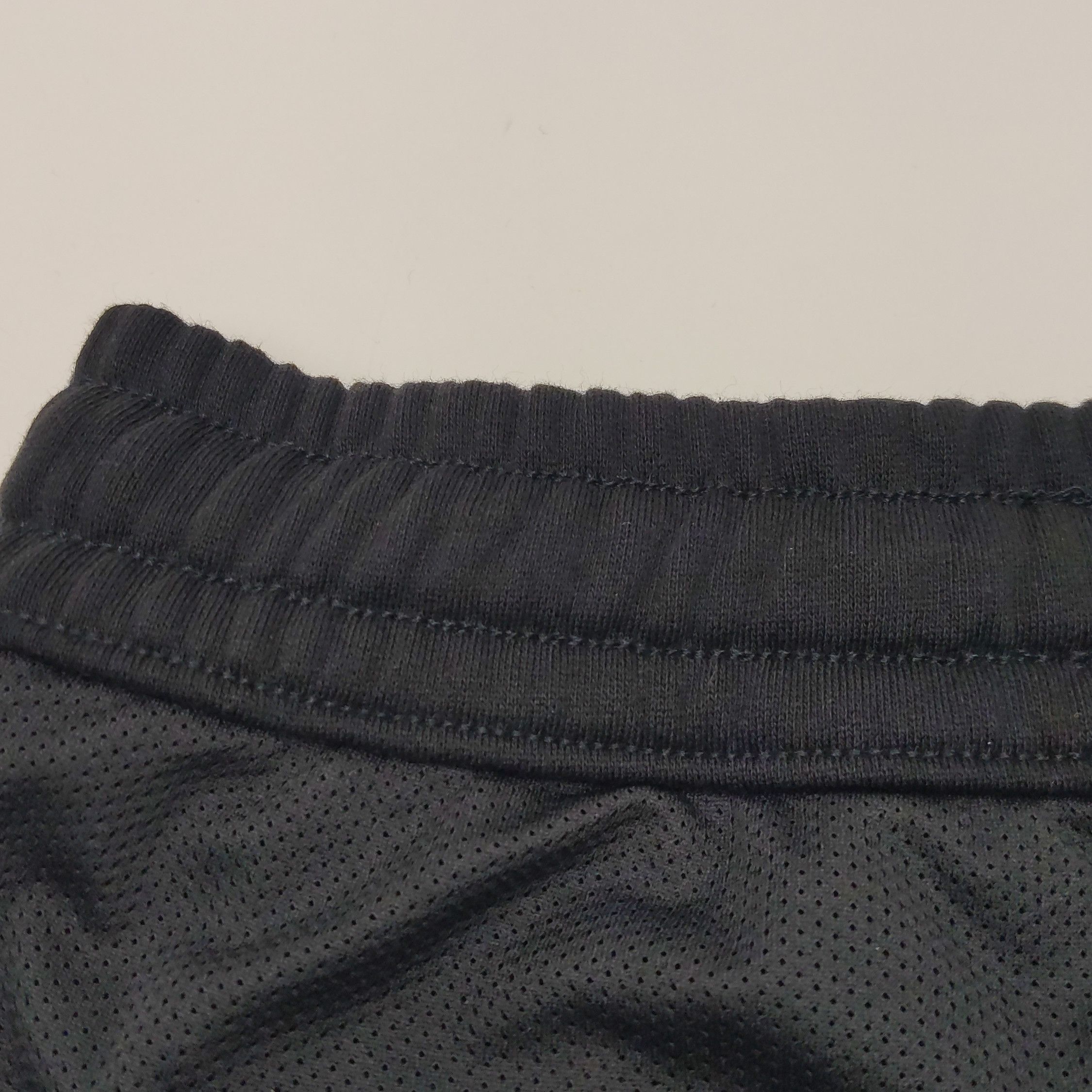 Burberry Burberry Men 30 Shorts Size US 30 / EU 46 - 10 Thumbnail