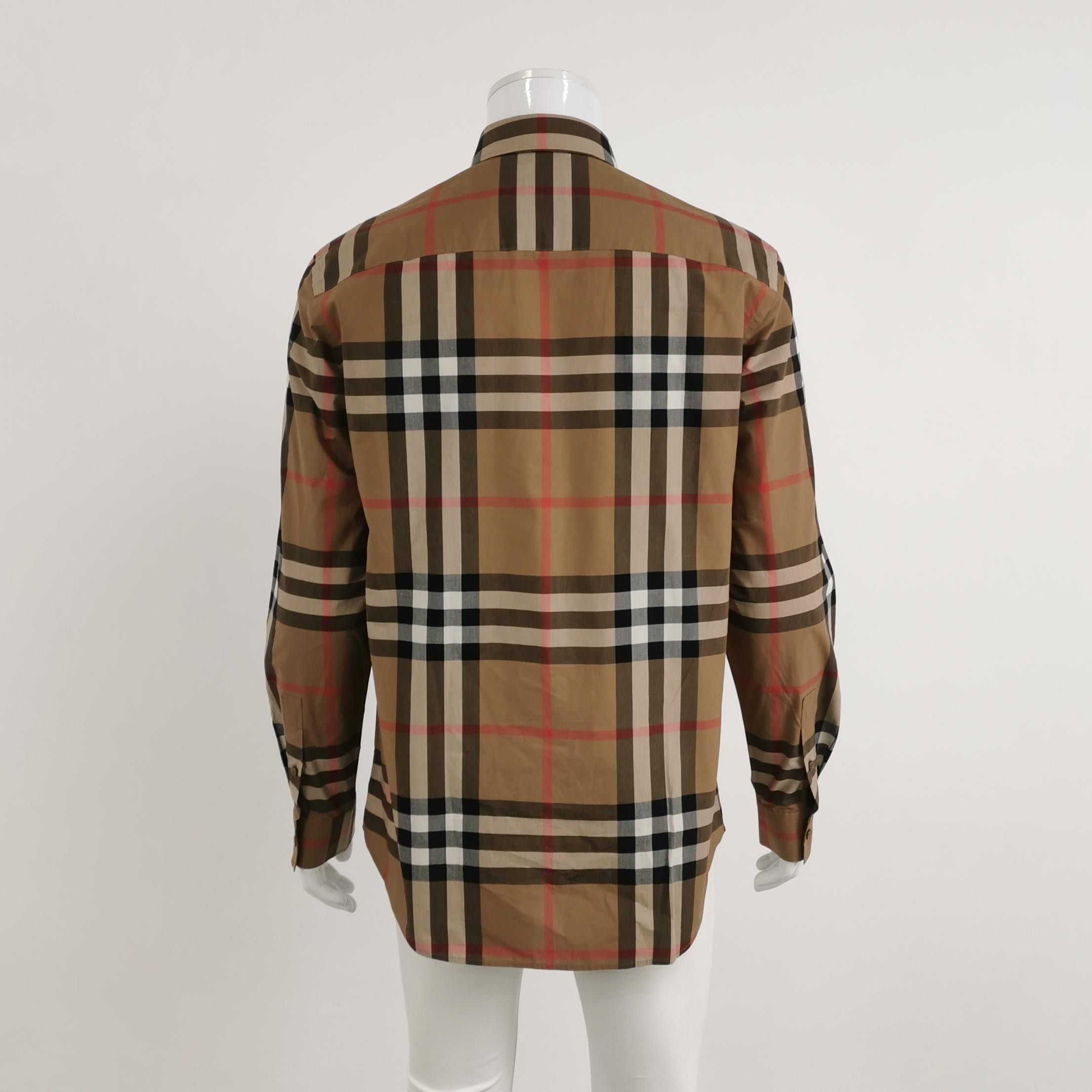Burberry Burberry Men xl Button Ups Size US XL / EU 56 / 4 - 2 Thumbnail