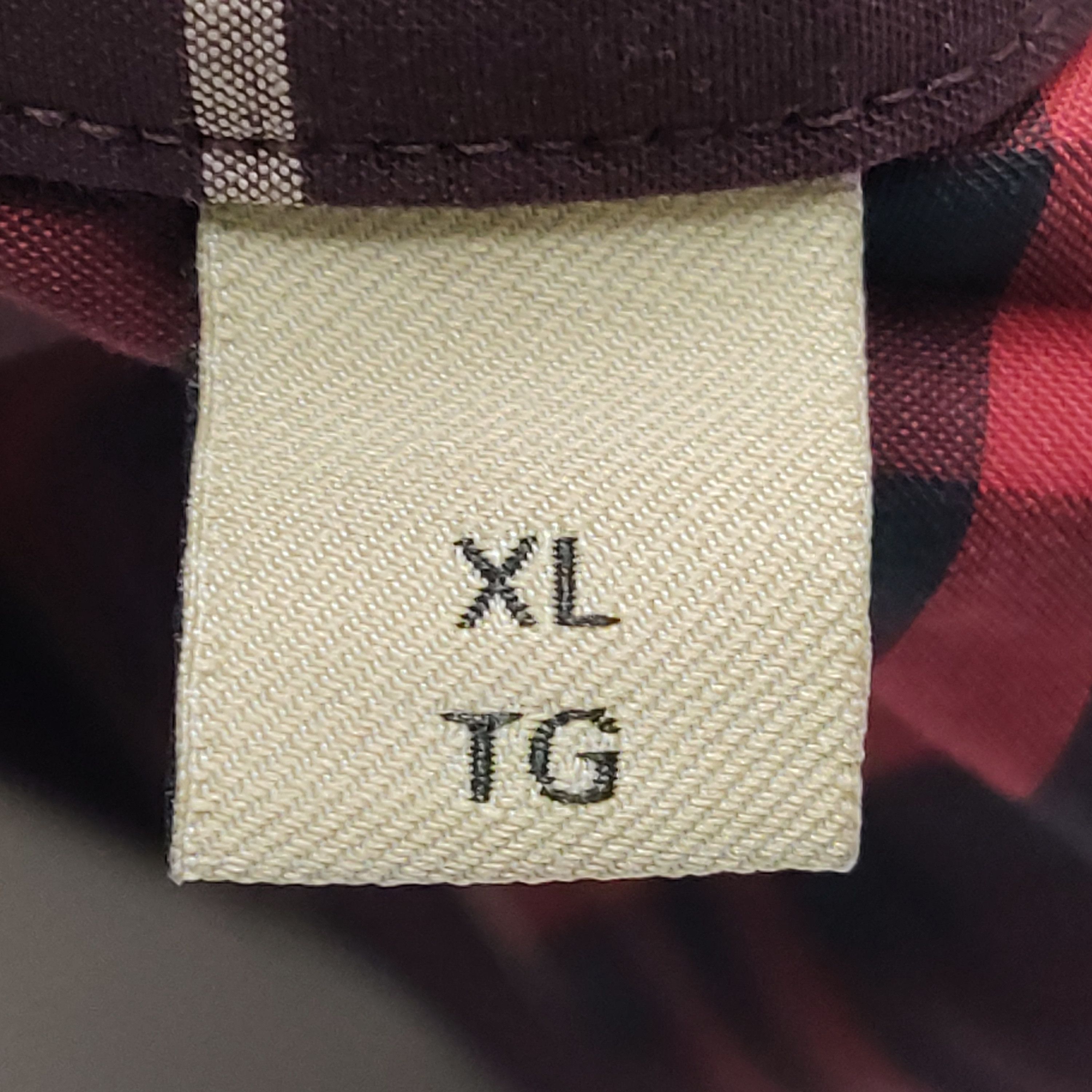 Burberry Burberry Men xl Button Ups Size US XL / EU 56 / 4 - 7 Thumbnail