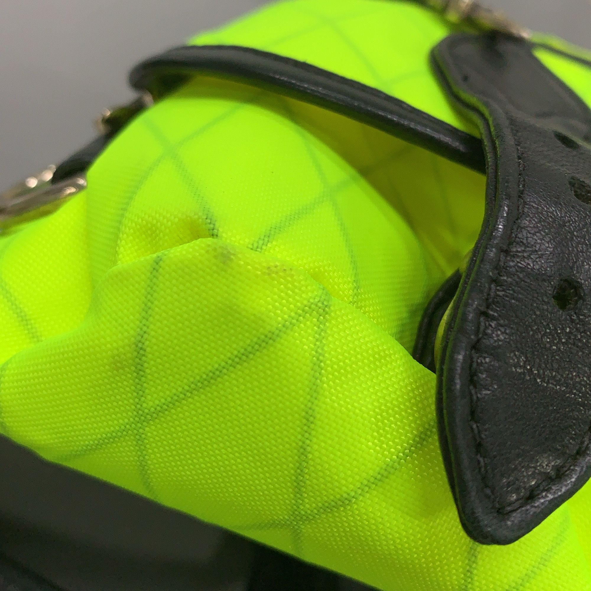 Chrome Hearts Chrome Hearts Neon Green Canvas Belt Bag ONE SIZE Size ONE SIZE - 8 Thumbnail