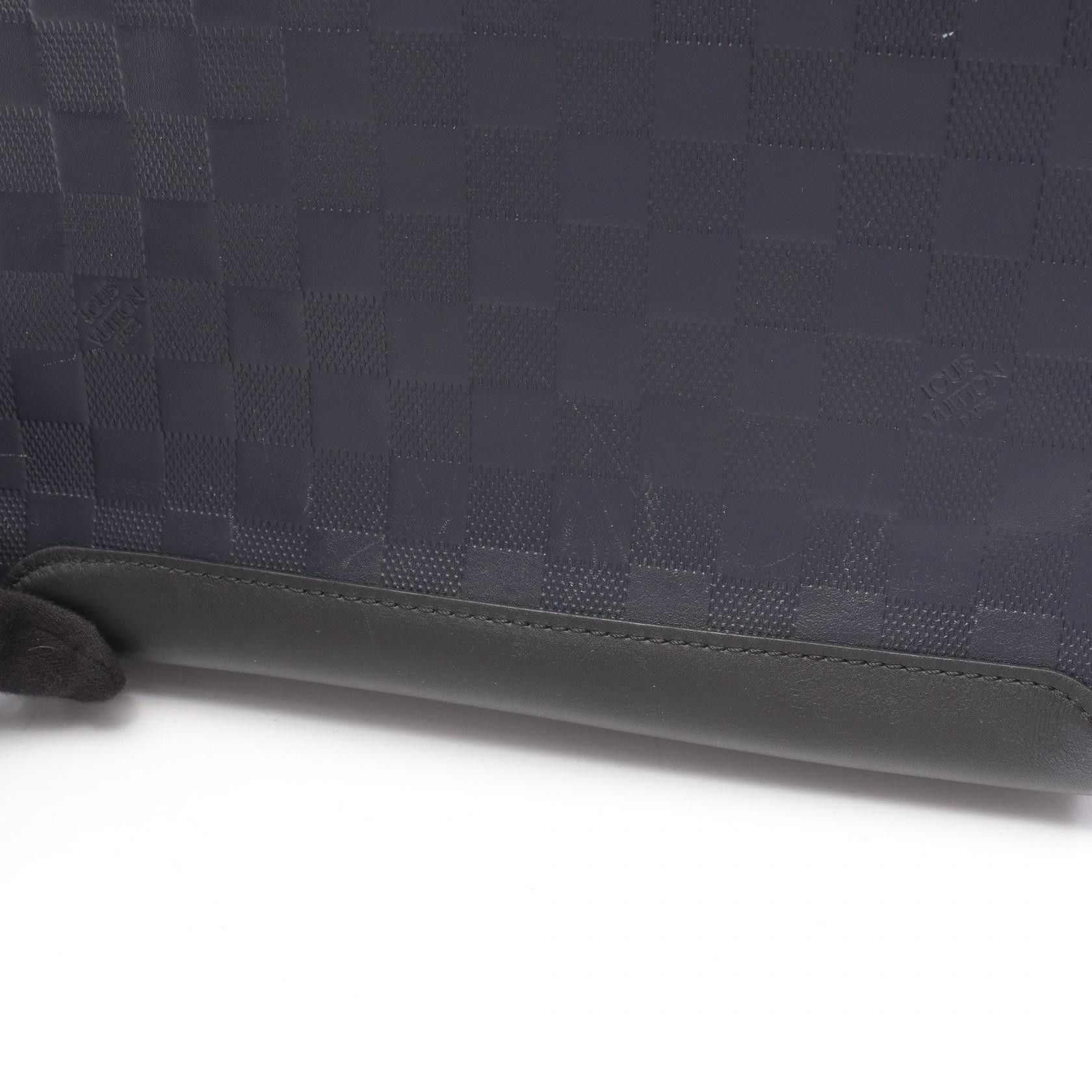 Louis Vuitton Louis Vuitton Louis Vuitton District PM Damier Infini Leather Shoulder Bag Leather Shoulder Bag N41285 DUTY FREE for USA Size ONE SIZE - 7 Thumbnail