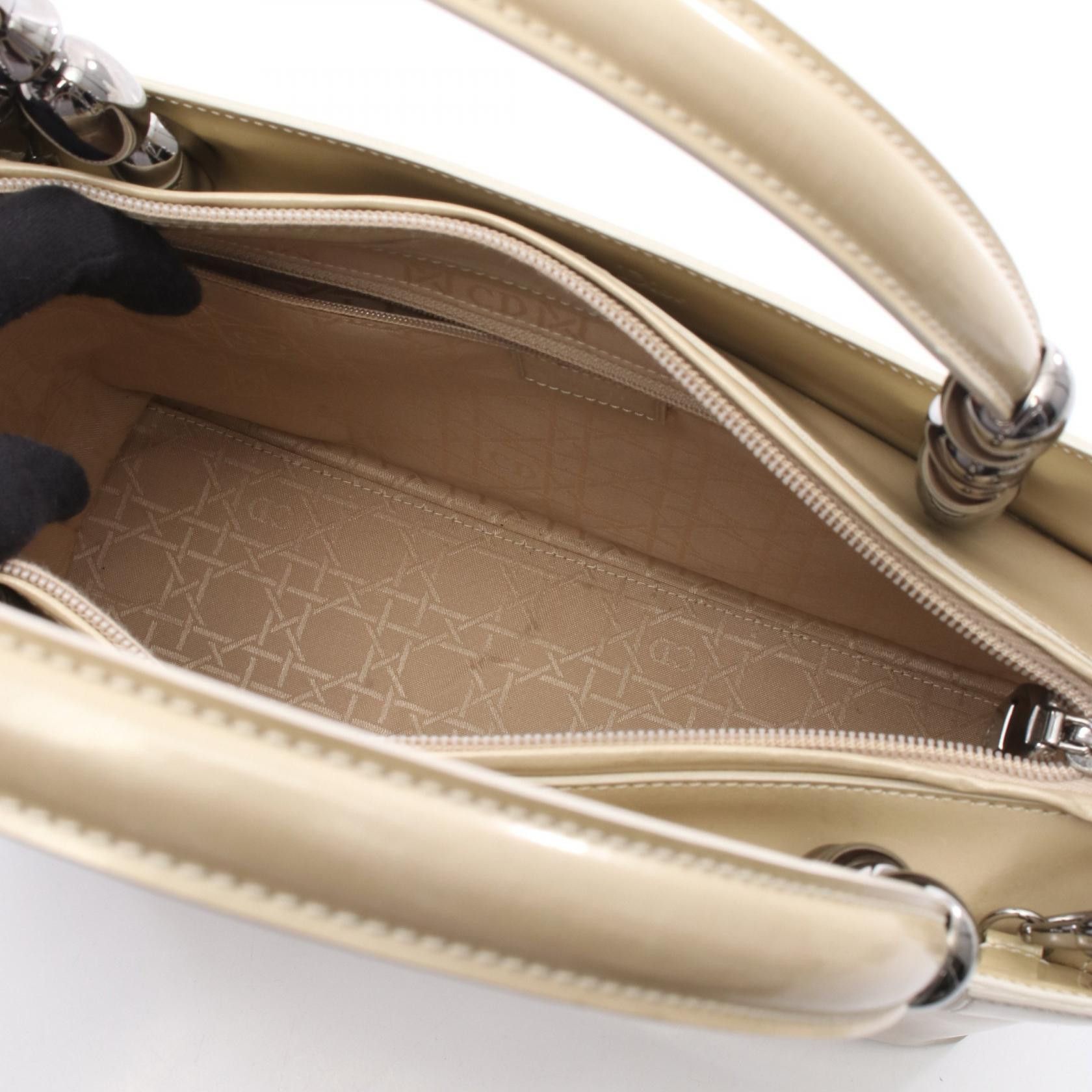 Dior Dior Christian Dior Maris Pearl Patent Leather Handbag Leather Handbag DUTY FREE for USA Size ONE SIZE - 3 Thumbnail