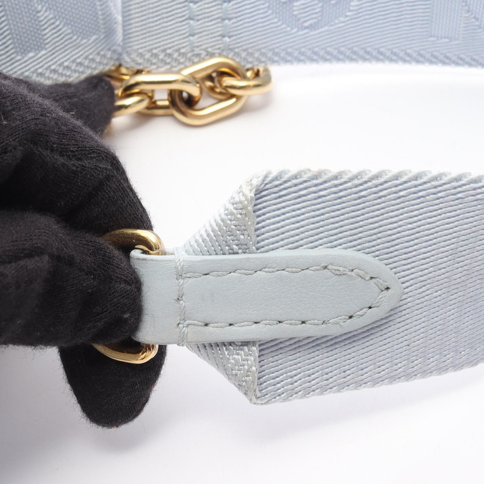 Louis Vuitton Louis Vuitton Louis Vuitton Wallet On Strap Leather Shoulder Bag Leather Shoulder Bag M81399 DUTY FREE for USA Size ONE SIZE - 9 Thumbnail