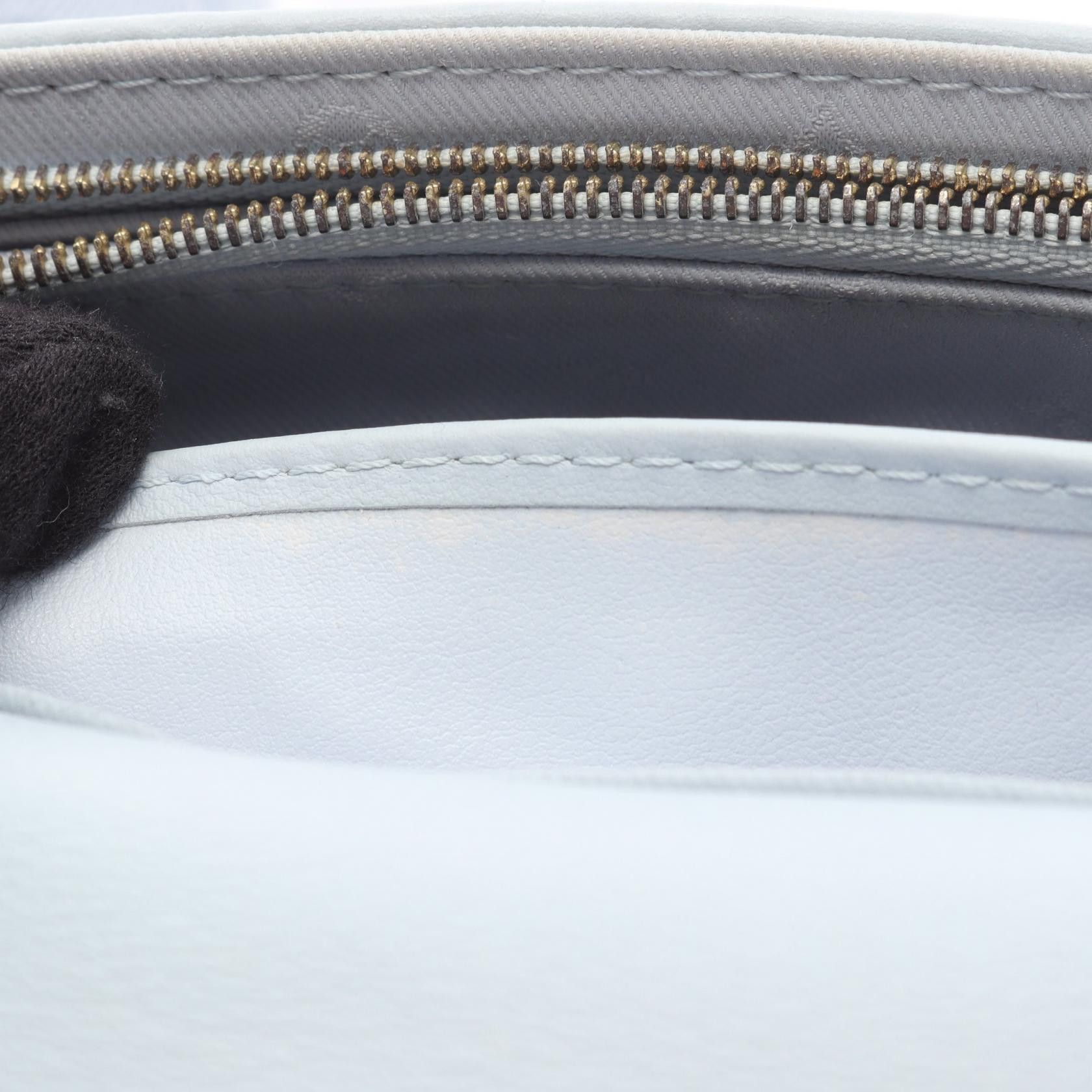 Louis Vuitton Louis Vuitton Louis Vuitton Wallet On Strap Leather Shoulder Bag Leather Shoulder Bag M81399 DUTY FREE for USA Size ONE SIZE - 5 Thumbnail