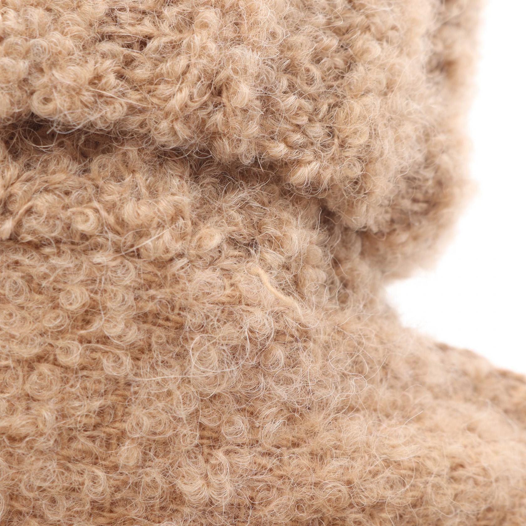 Salvatore Ferragamo Salvatore Ferragamo Salvatore Ferragamo Gancini Wool Hot Water Bottle Accessory Textile Other DUTY FREE for USA Size ONE SIZE - 6 Thumbnail