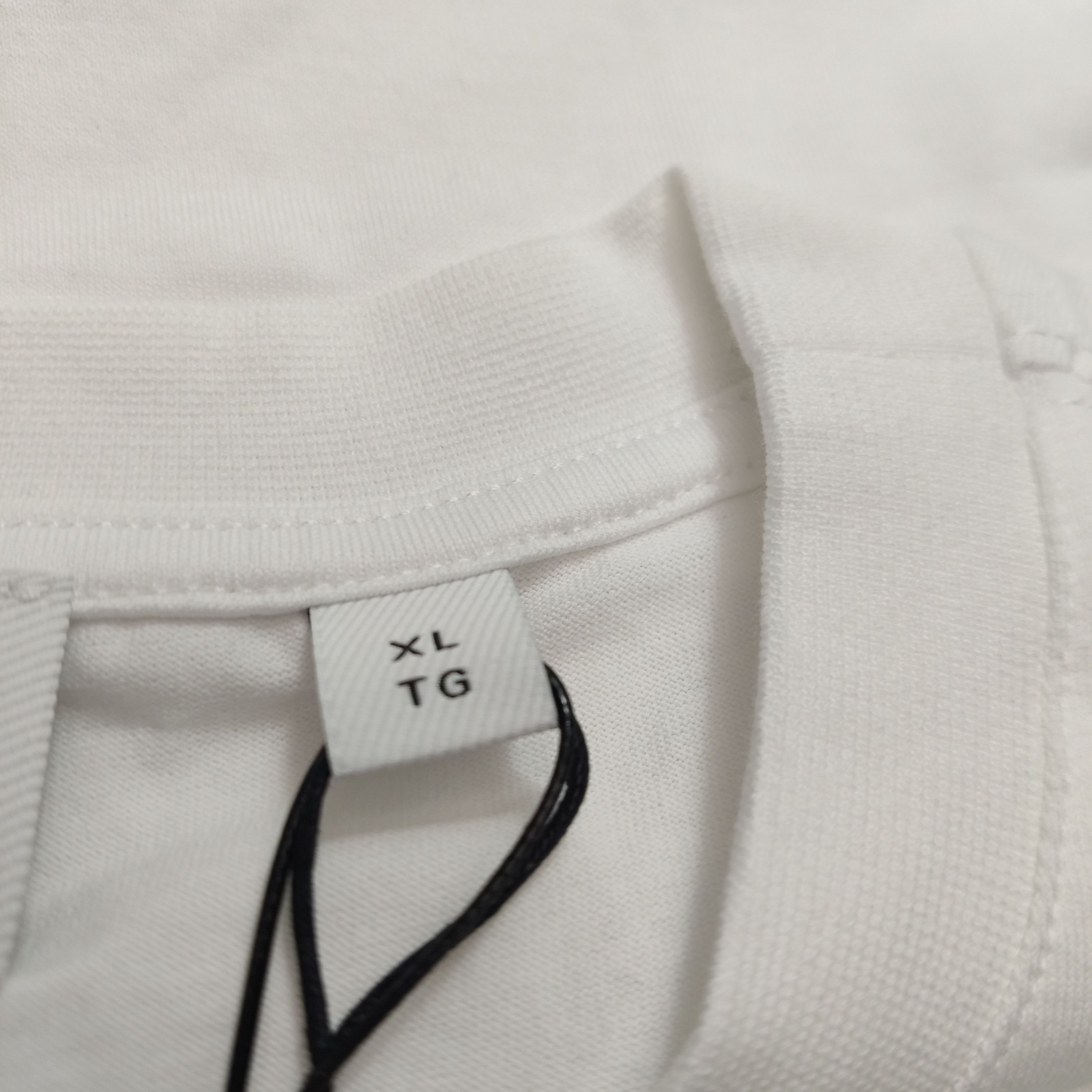 Burberry Burberry Men xl Short Sleeve Shirts Size US XL / EU 56 / 4 - 6 Thumbnail