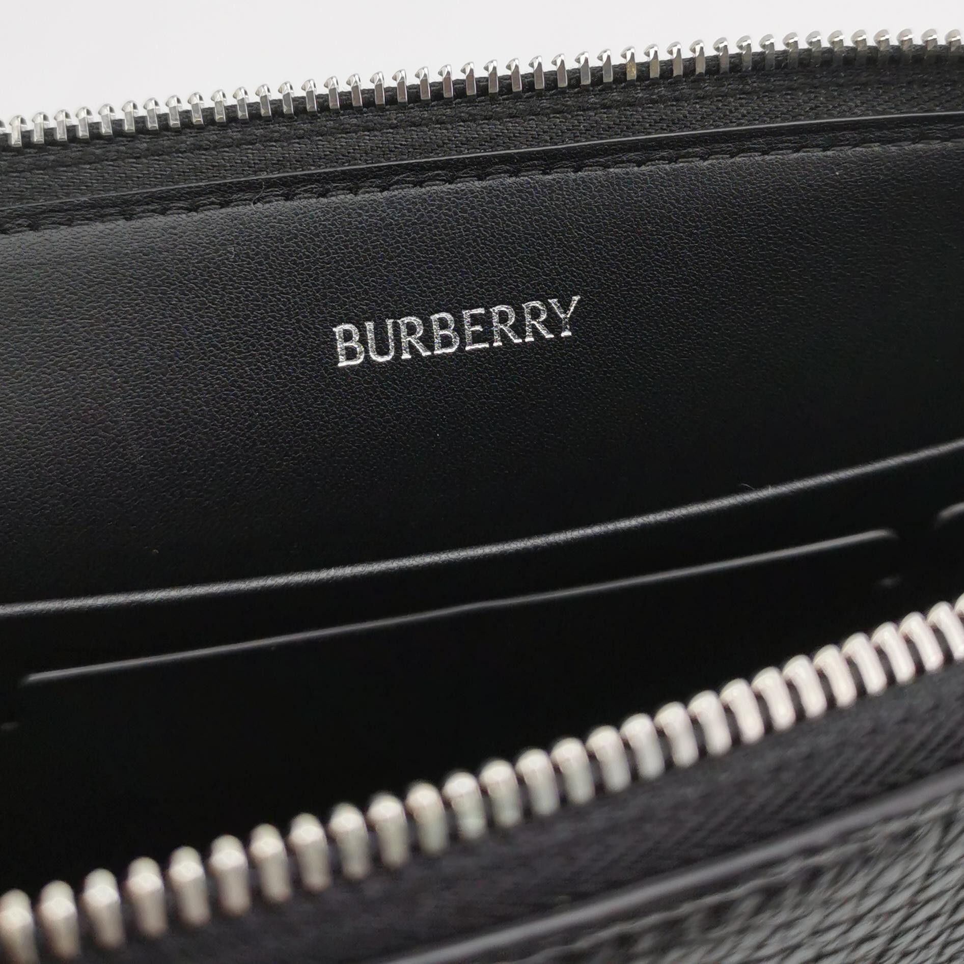 Burberry Burberry Men one size Bags Luggage Size ONE SIZE - 7 Thumbnail