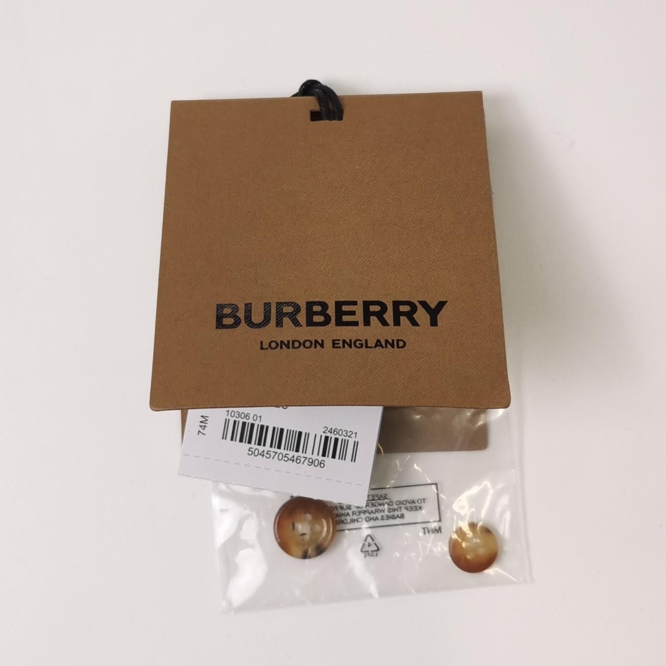 Burberry Burberry Men m Button Ups Size US M / EU 48-50 / 2 - 4 Thumbnail