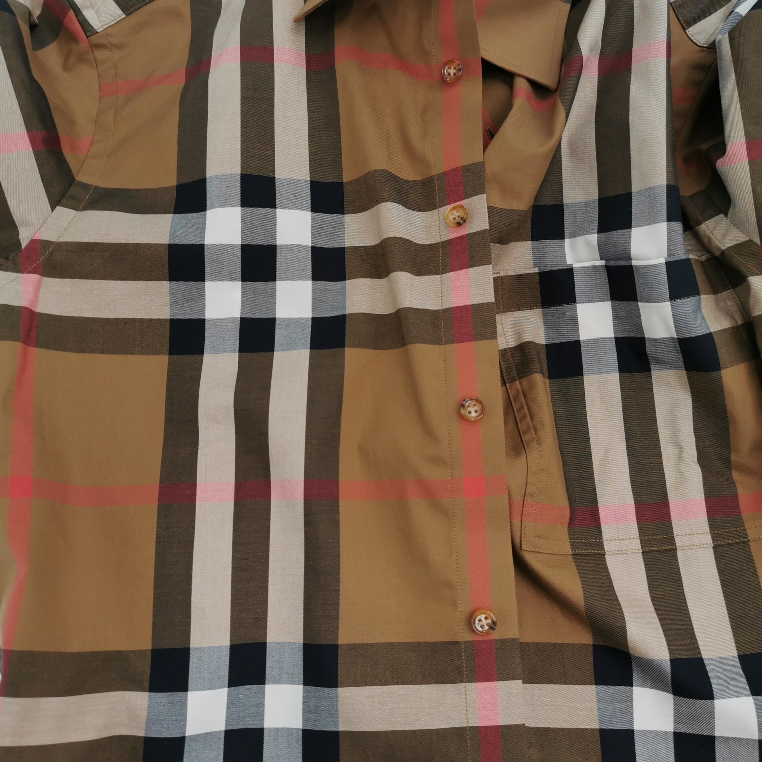 Burberry Burberry Men s Button Ups Size US S / EU 44-46 / 1 - 3 Thumbnail