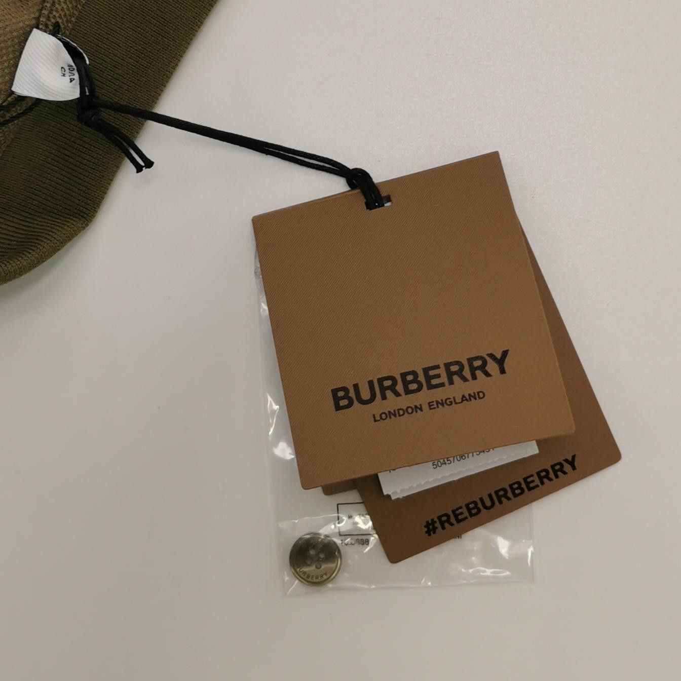 Burberry Burberry Men s Short Sleeve Shirts Size US S / EU 44-46 / 1 - 3 Thumbnail