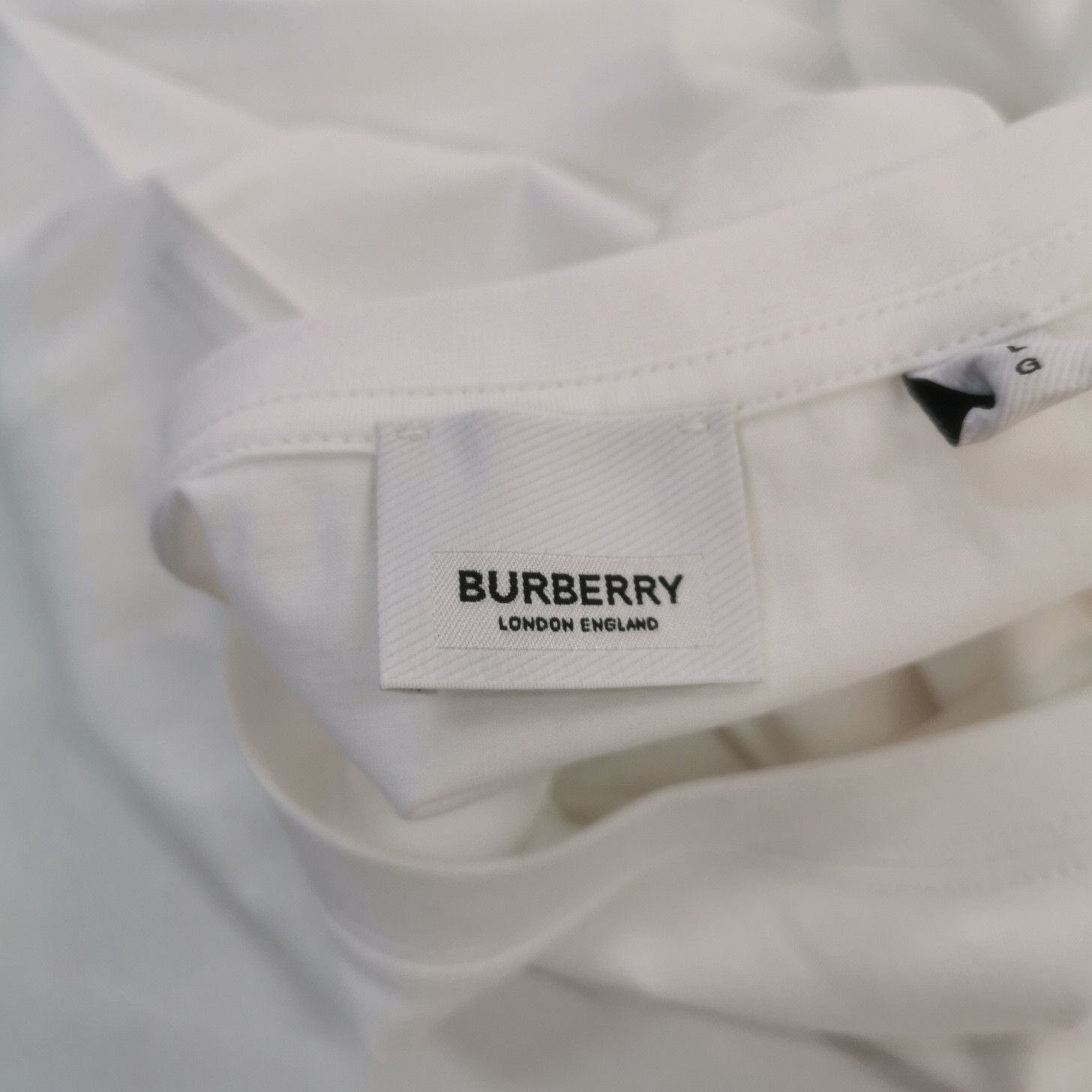 Burberry Burberry Men l Short Sleeve Shirts Size US L / EU 52-54 / 3 - 5 Thumbnail