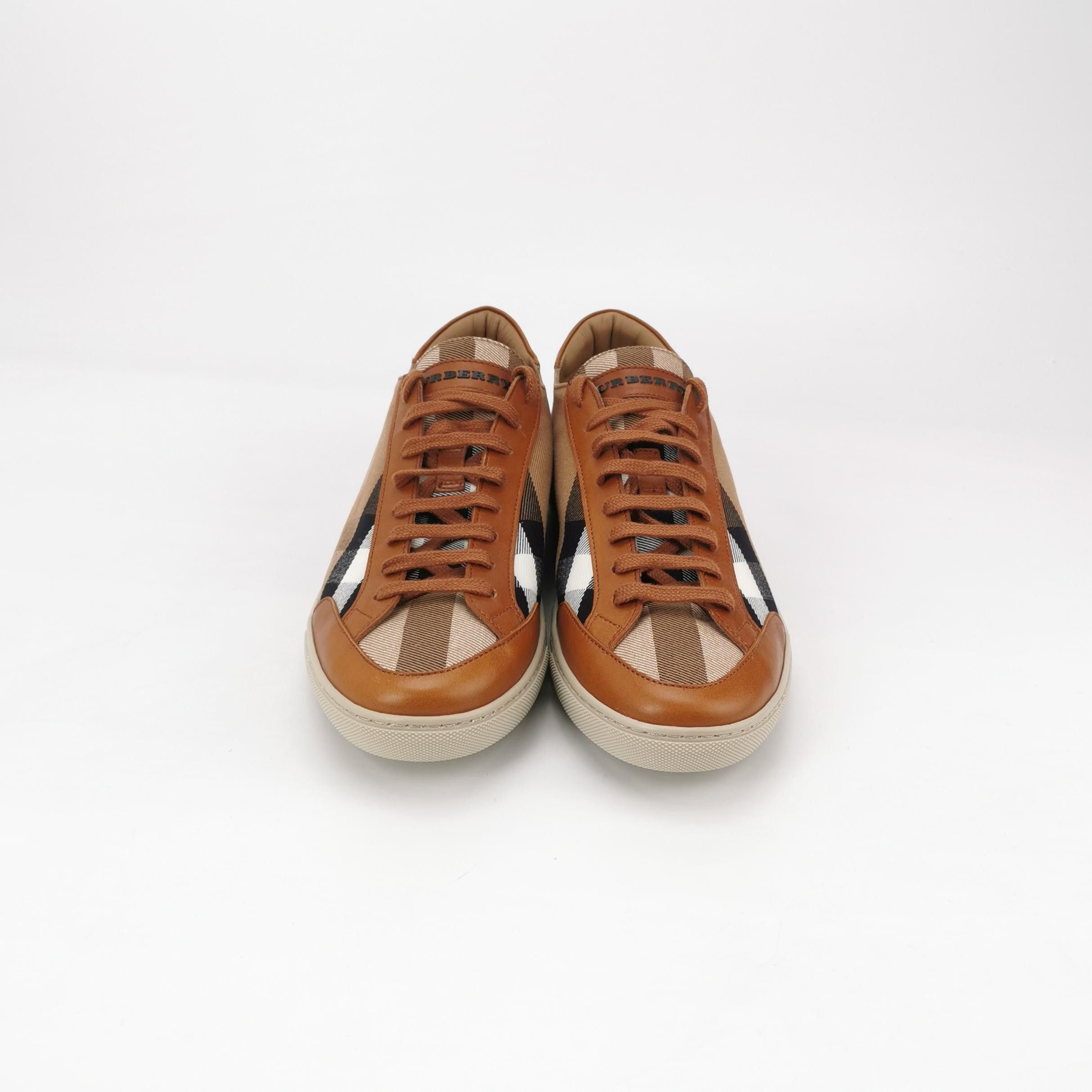 Burberry Burberry Men 8 Lowtop Sneakers Size US 8 / EU 41 - 3 Thumbnail