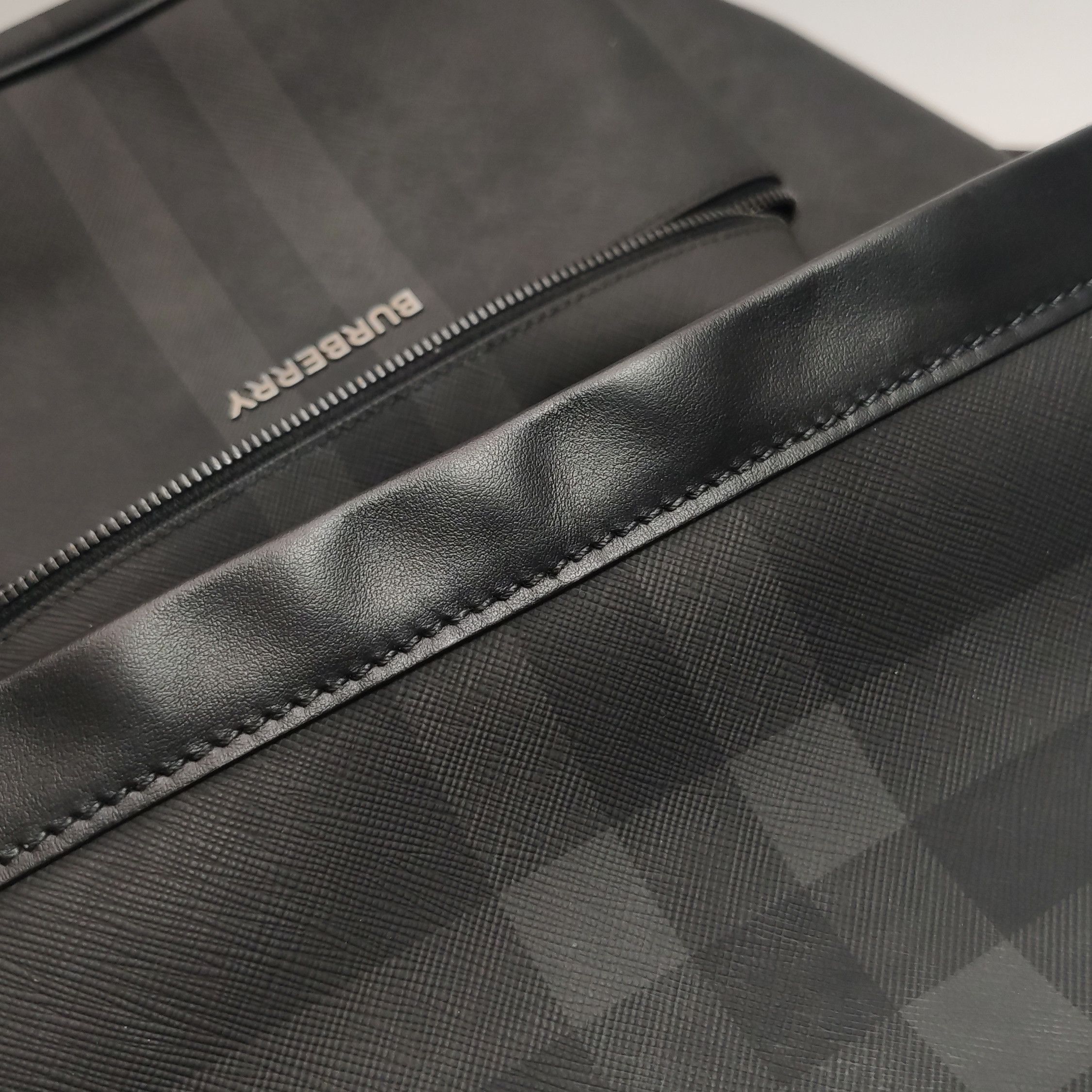 Burberry Burberry Men one size Bags Luggage Size ONE SIZE - 24 Thumbnail