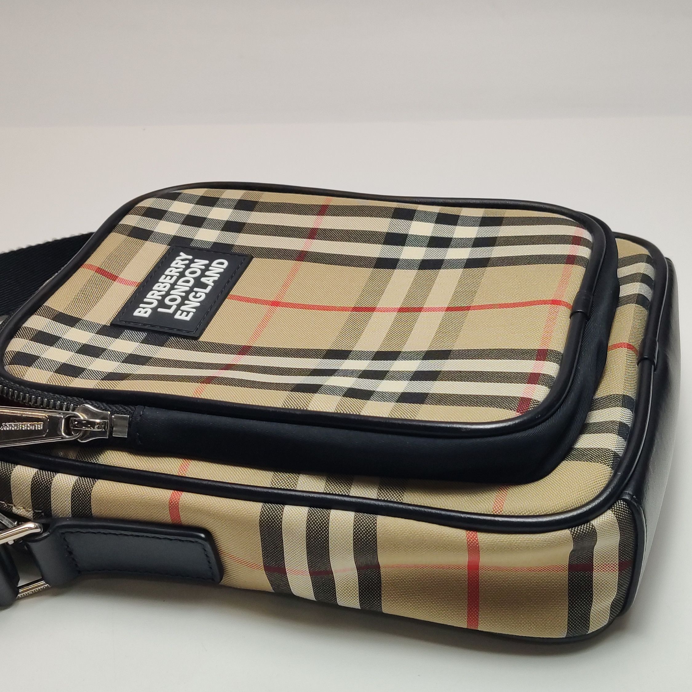 Burberry Burberry Men one size Bags Luggage Size ONE SIZE - 25 Thumbnail
