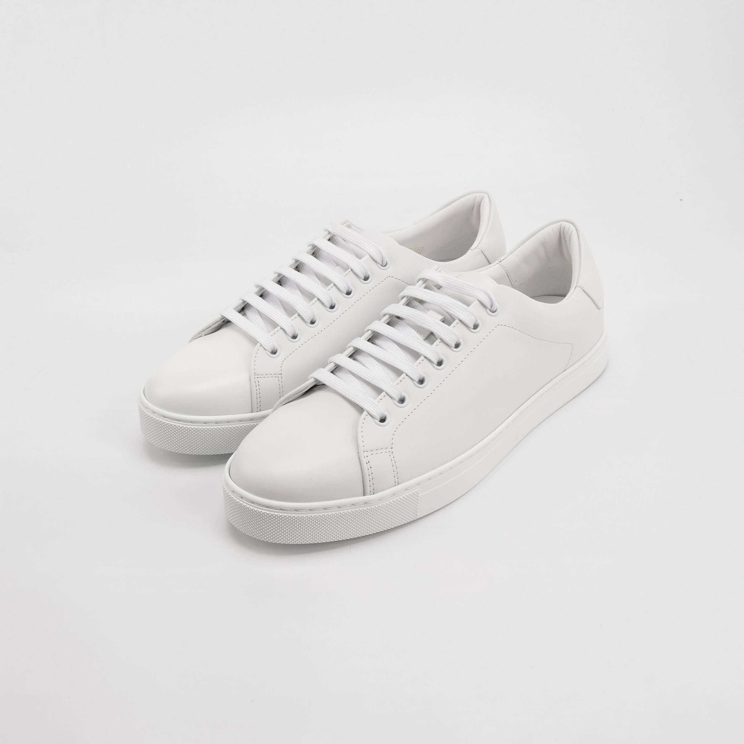 Burberry Burberry Men 11 Lowtop Sneakers Size US 11 / EU 44 - 2 Thumbnail