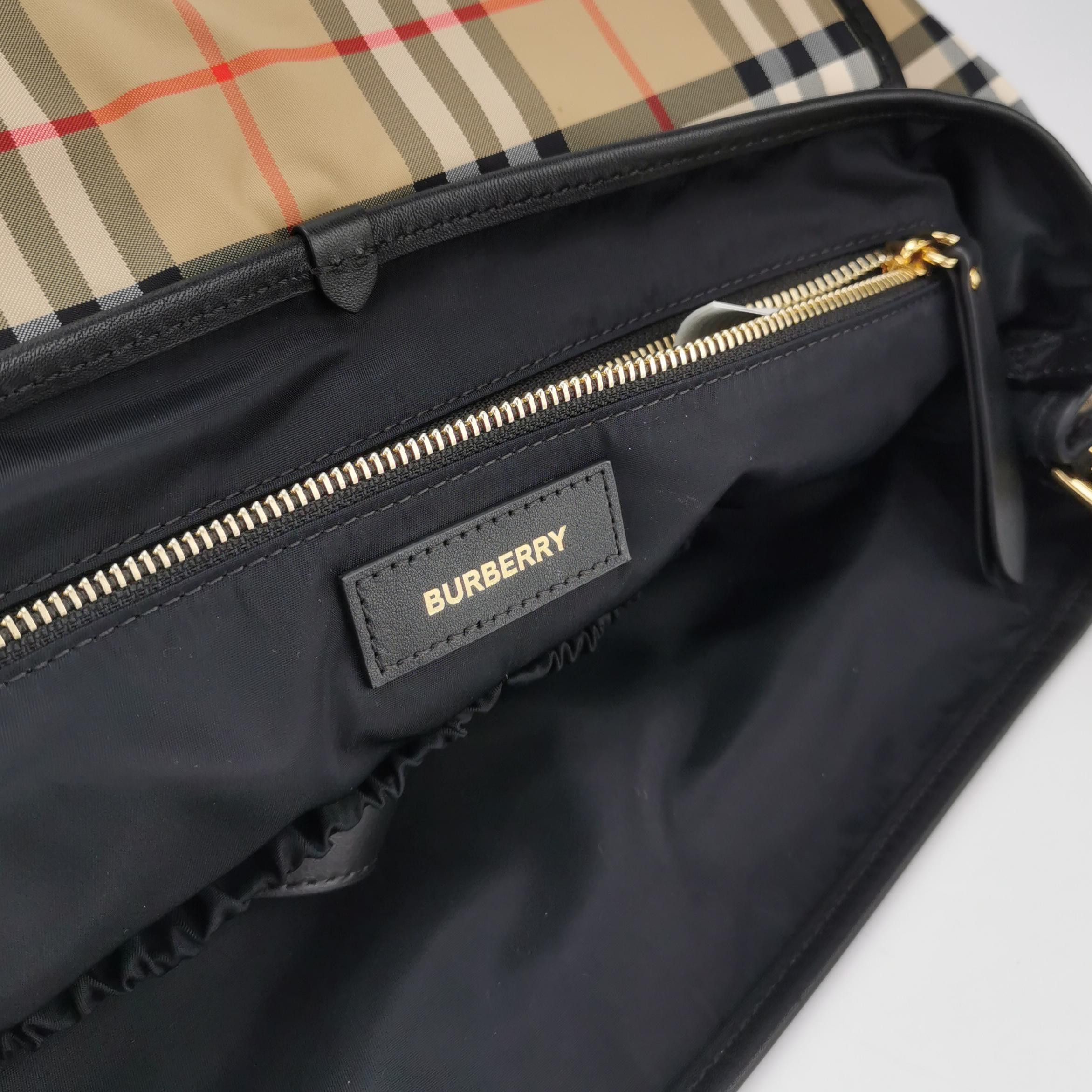 Burberry Burberry Men one size Bags Luggage Size ONE SIZE - 8 Thumbnail