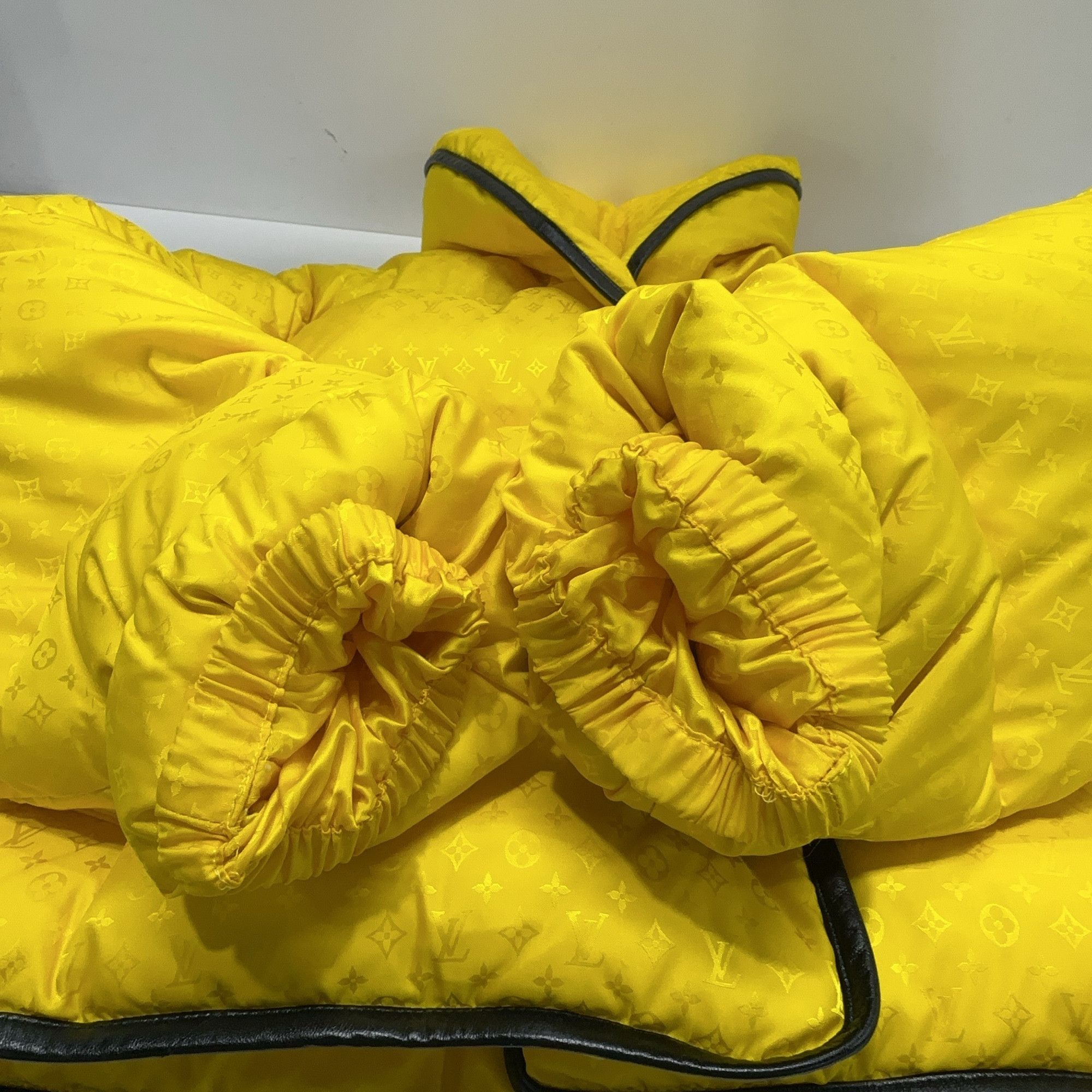 Louis Vuitton Louis Vuitton Monogram Print Puffer Jacket 36 Size XS / US 0-2 / IT 36-38 - 6 Thumbnail