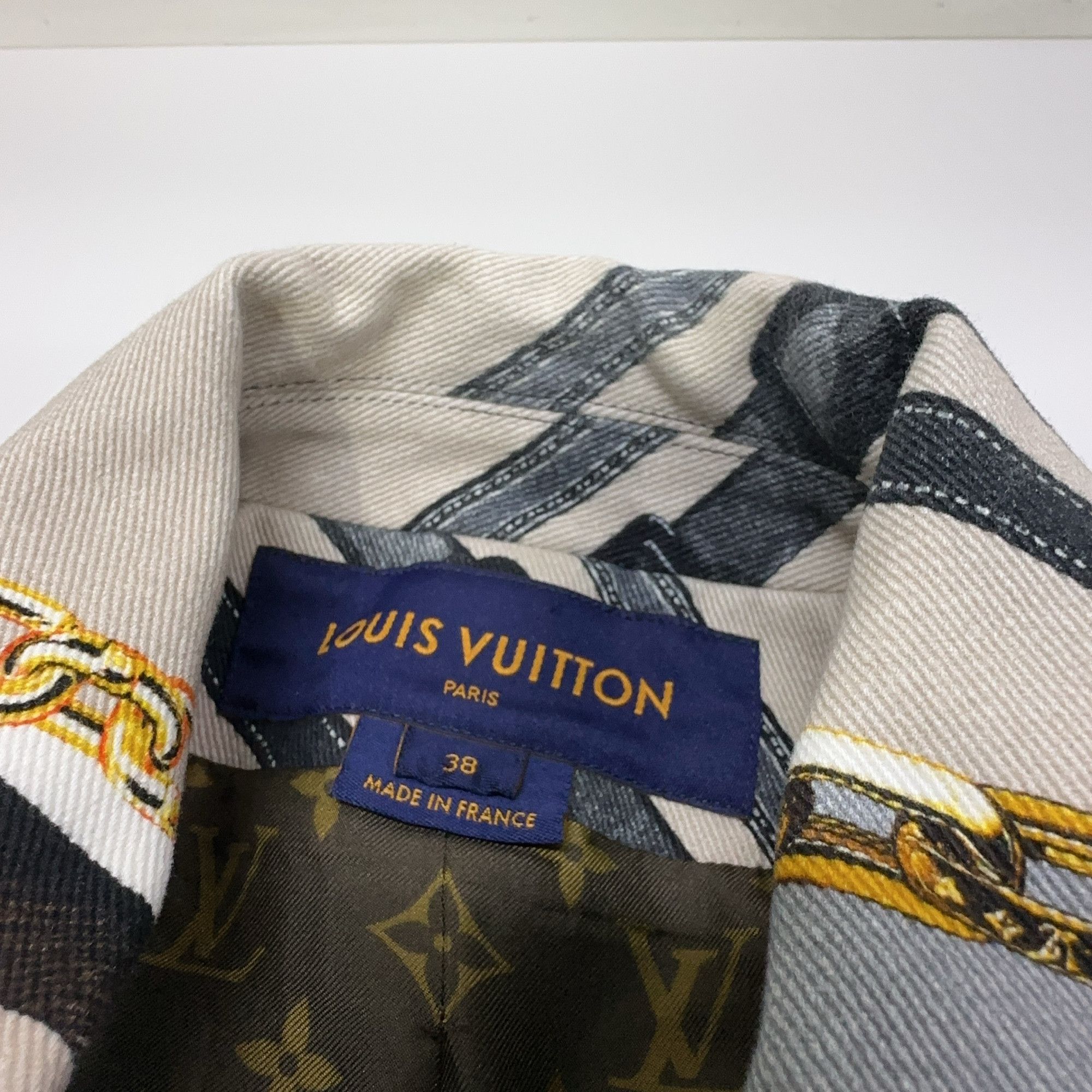 Louis Vuitton Louis Vuitton SS22 Chain Print Jacket Size 38 Size S / US 4 / IT 40 - 4 Thumbnail