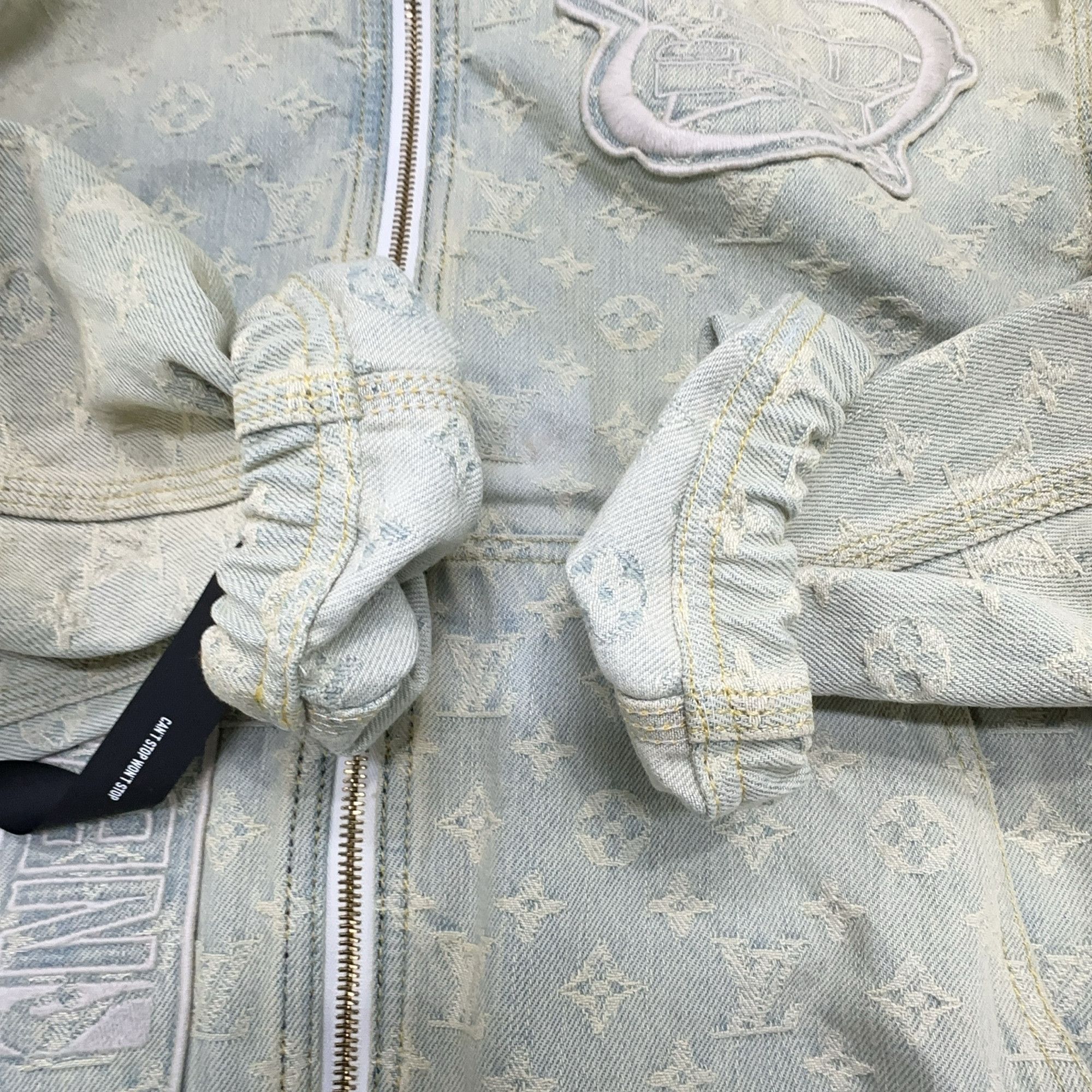 Louis Vuitton Louis Vuitton x NBA Monogram Denim Hooded Jacket 46 Size US S / EU 44-46 / 1 - 10 Thumbnail