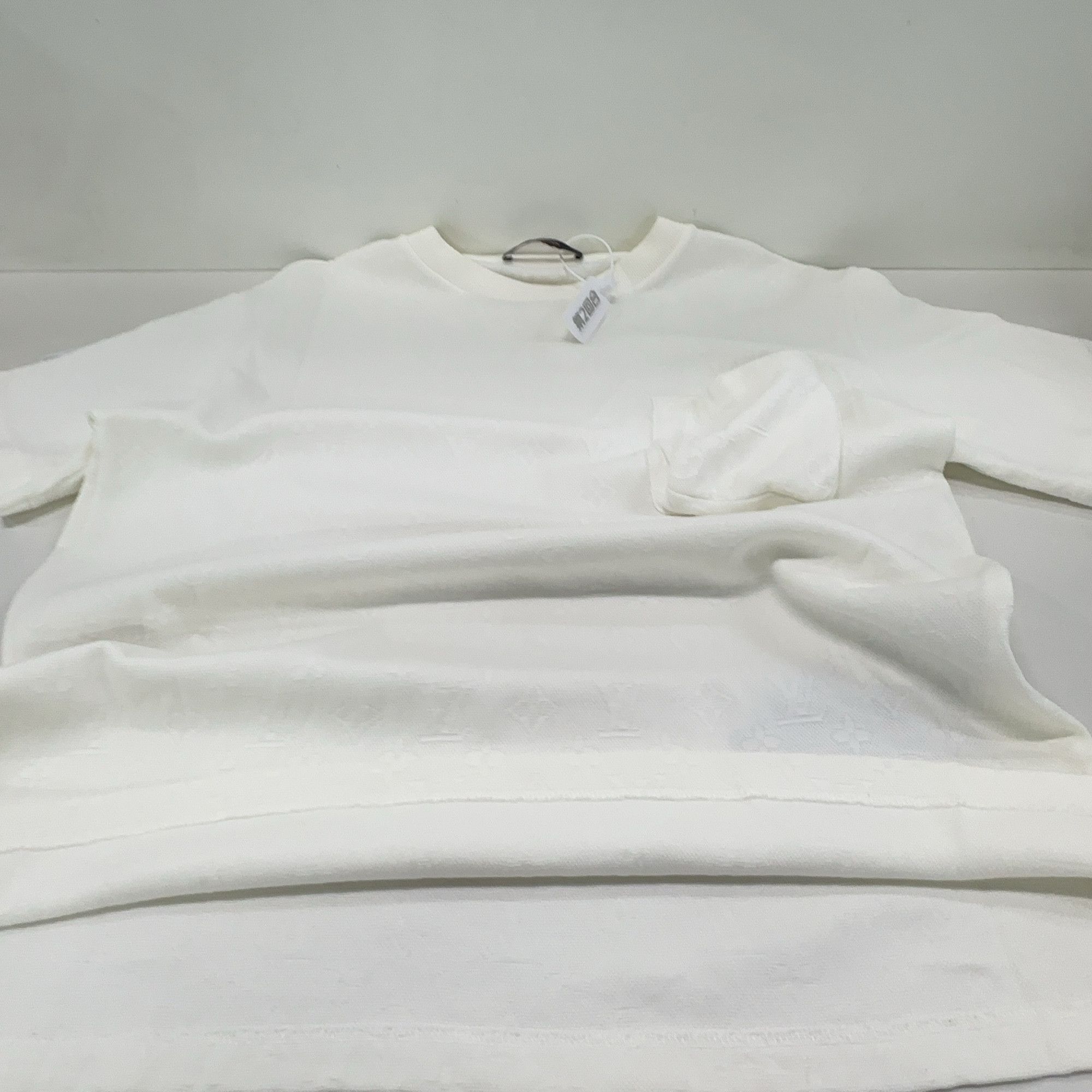 Louis Vuitton Louis Vuitton Monogram 3D Pocket T-Shirt Size M Size US M / EU 48-50 / 2 - 6 Thumbnail