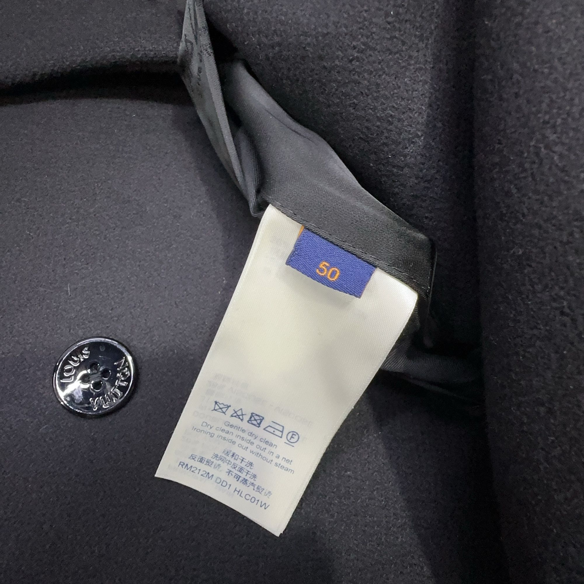 Louis Vuitton Louis Vuitton Double Breasted Wool Peacoat Size 50 Size US M / EU 48-50 / 2 - 3 Thumbnail