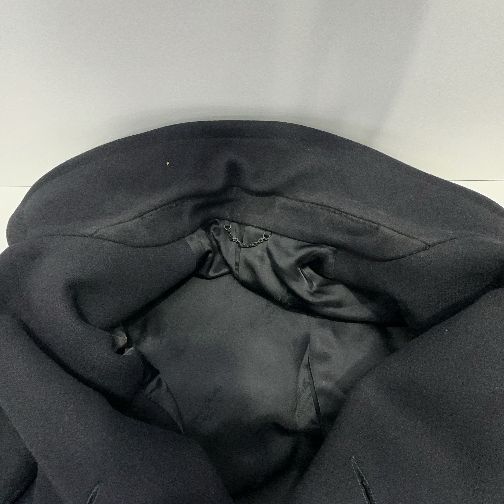Louis Vuitton Louis Vuitton Double Breasted Wool Peacoat Size 50 Size US M / EU 48-50 / 2 - 9 Thumbnail