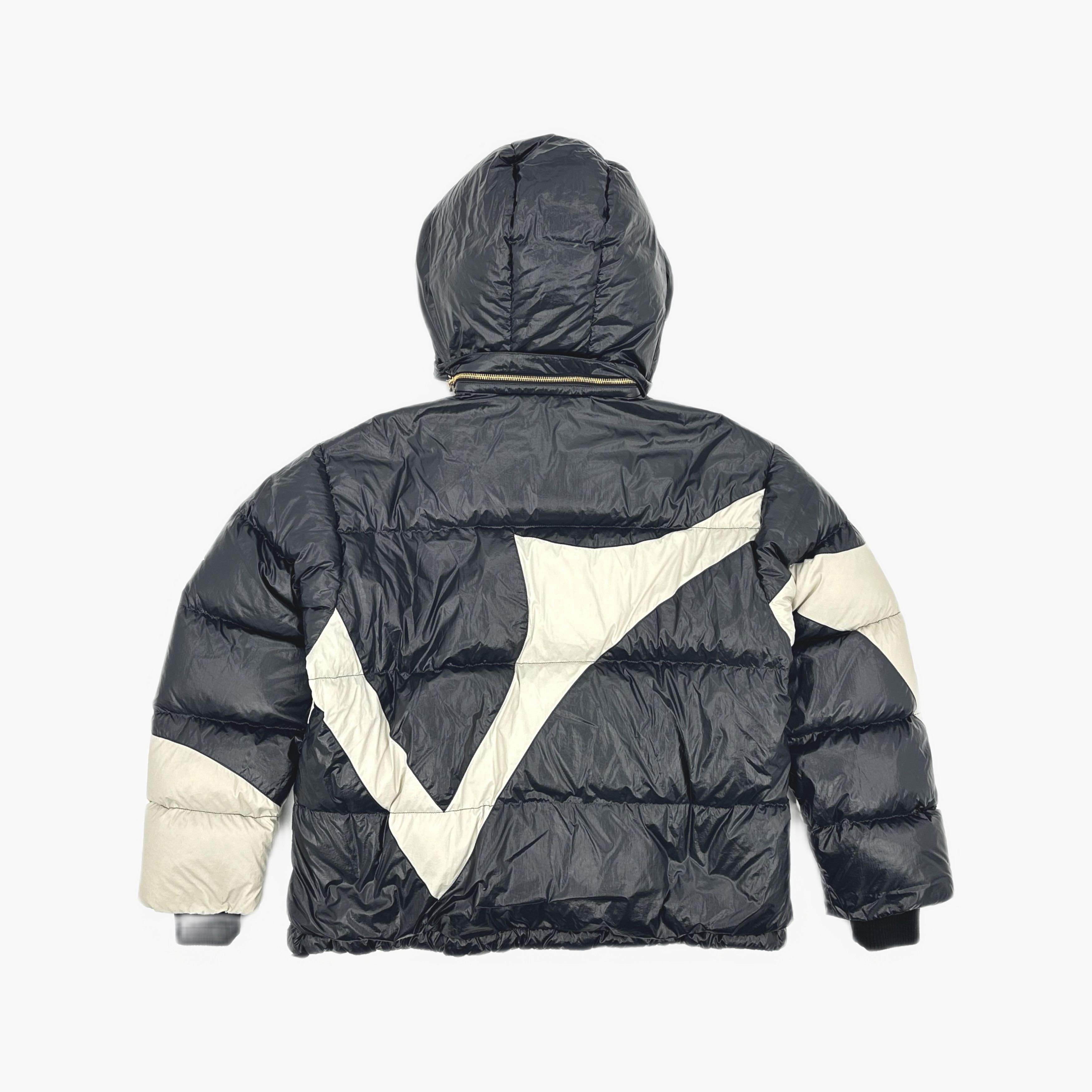 Louis Vuitton Louis Vuitton Monogram Flower Down Jacket 40 Size M / US 6-8 / IT 42-44 - 2 Thumbnail