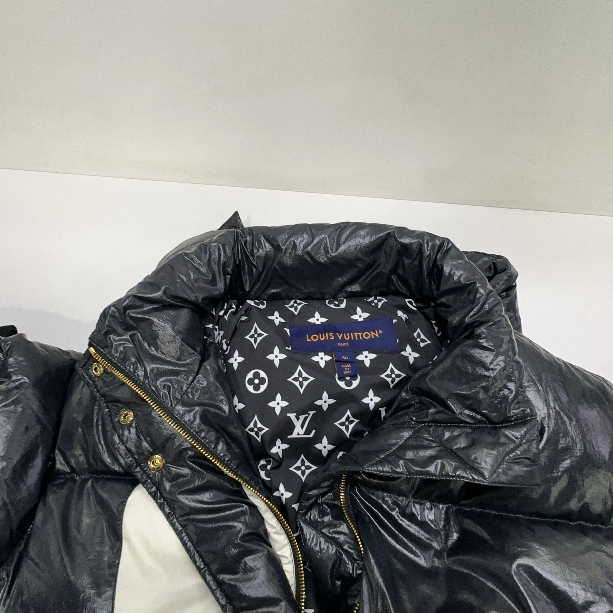 Louis Vuitton Louis Vuitton Monogram Flower Down Jacket 40 Size M / US 6-8 / IT 42-44 - 6 Thumbnail