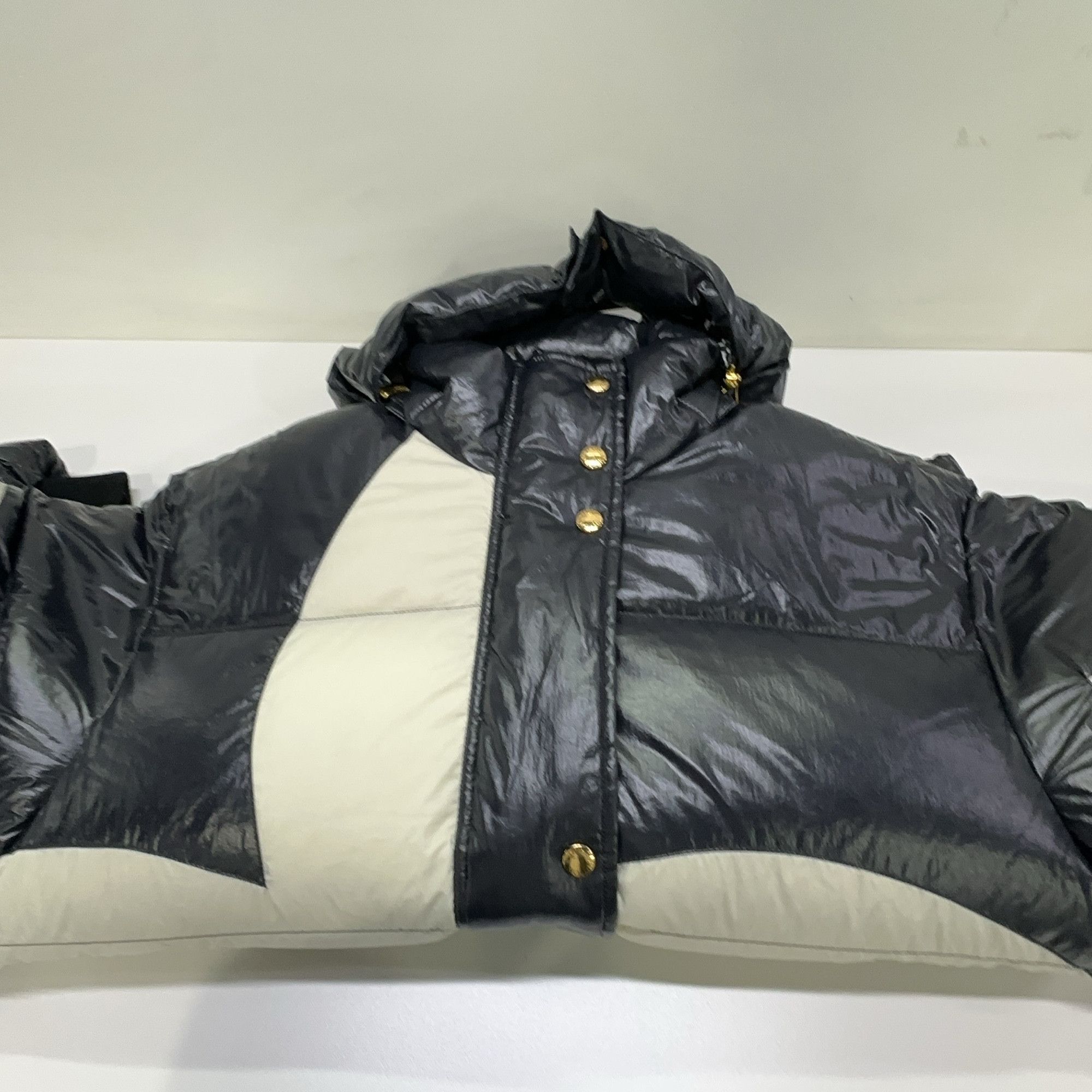 Louis Vuitton Louis Vuitton Monogram Flower Down Jacket 40 Size M / US 6-8 / IT 42-44 - 7 Thumbnail