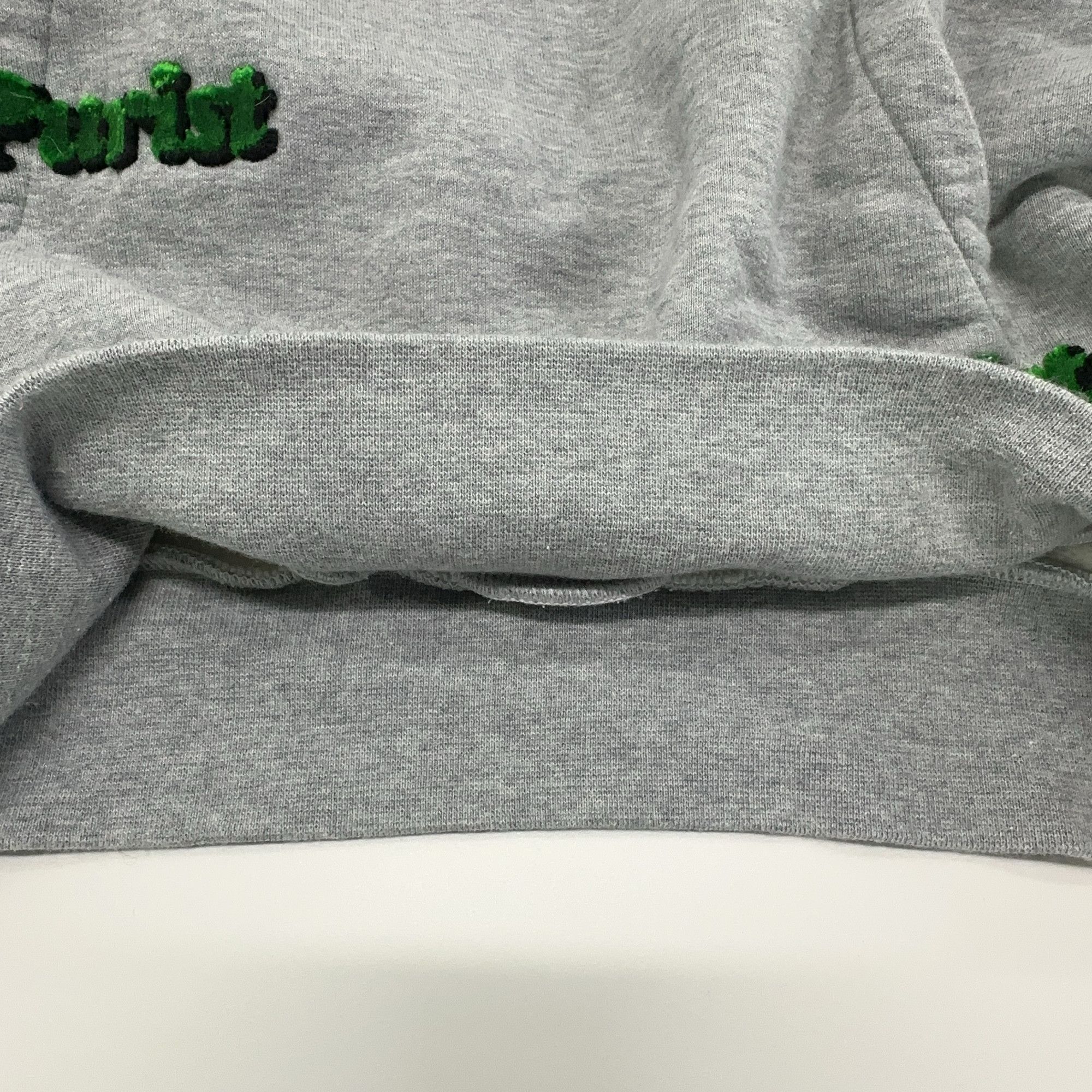 Louis Vuitton Louis Vuitton Tourist vs. Purist Hoodie Size M Size US M / EU 48-50 / 2 - 7 Thumbnail