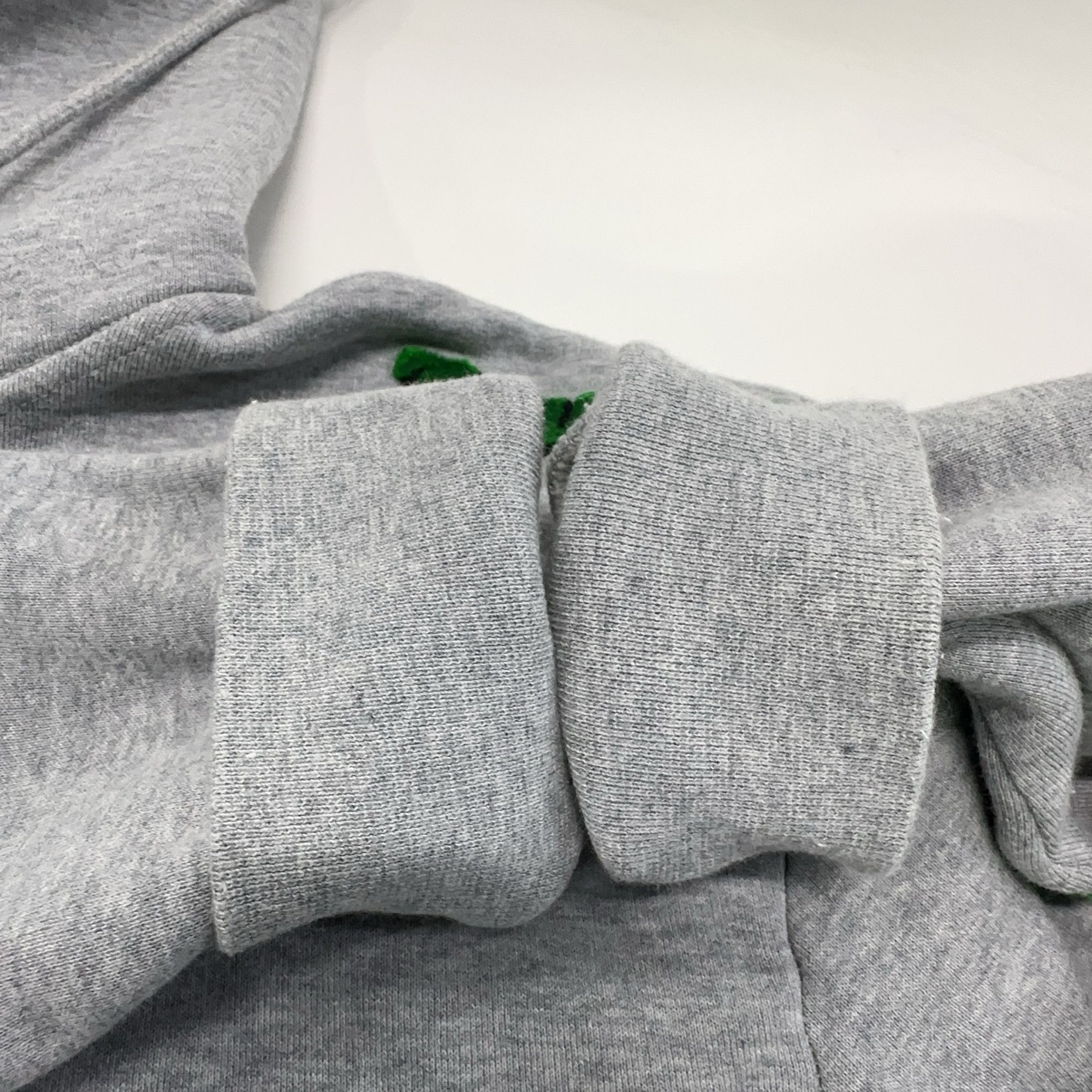 Louis Vuitton Louis Vuitton Tourist vs. Purist Hoodie Size M Size US M / EU 48-50 / 2 - 8 Thumbnail