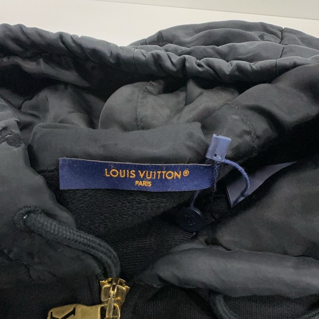 Louis Vuitton Louis Vuitton Monogram Hooded Zip Jacket M Size US M / EU 48-50 / 2 - 3 Thumbnail