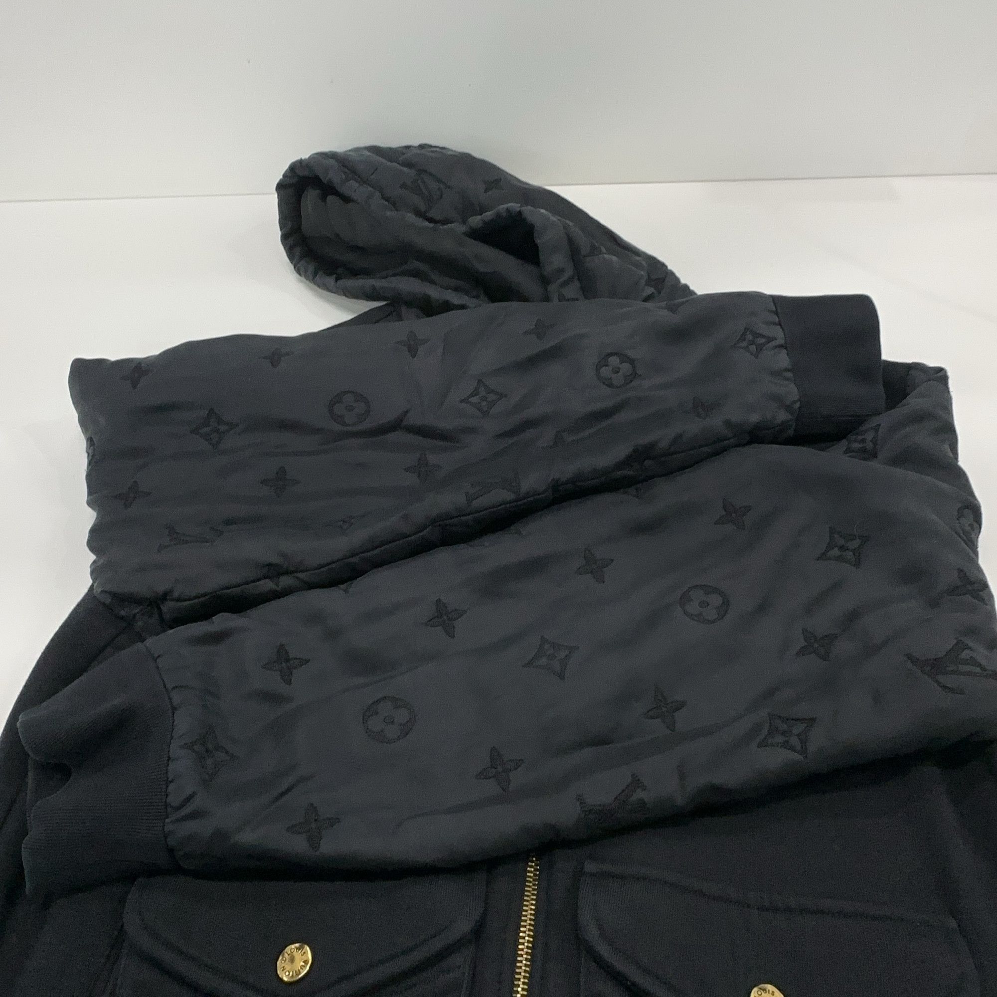 Louis Vuitton Louis Vuitton Monogram Hooded Zip Jacket M Size US M / EU 48-50 / 2 - 14 Thumbnail