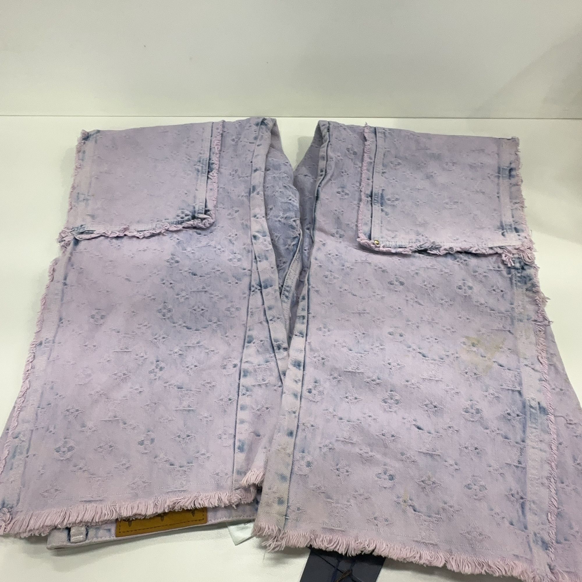 Louis Vuitton Louis Vuitton Monogram Fringed Carpenter Jeans 30 Size US 30 / EU 46 - 8 Thumbnail