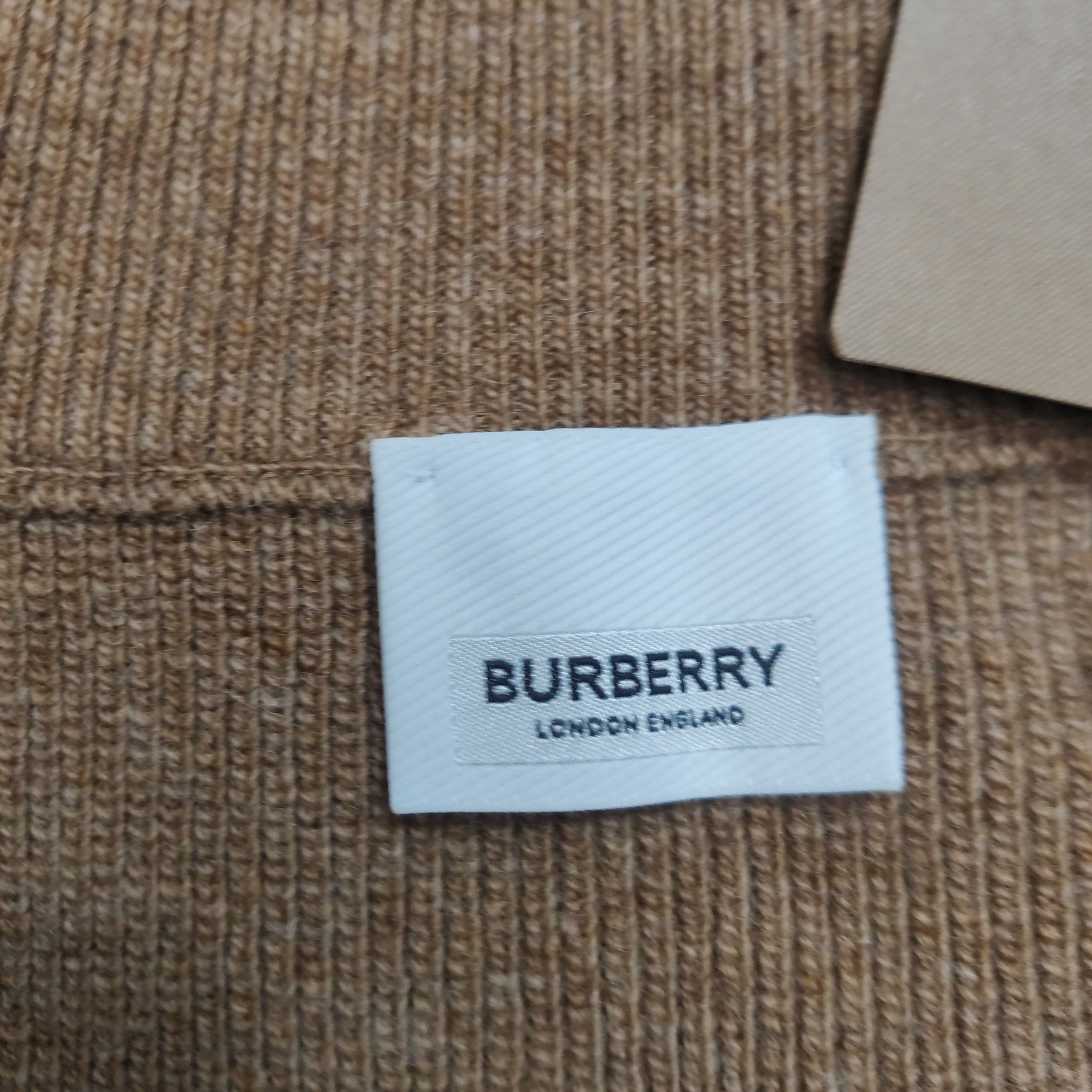 Burberry Burberry Men l Sweaters Knitwear Size US L / EU 52-54 / 3 - 6 Thumbnail
