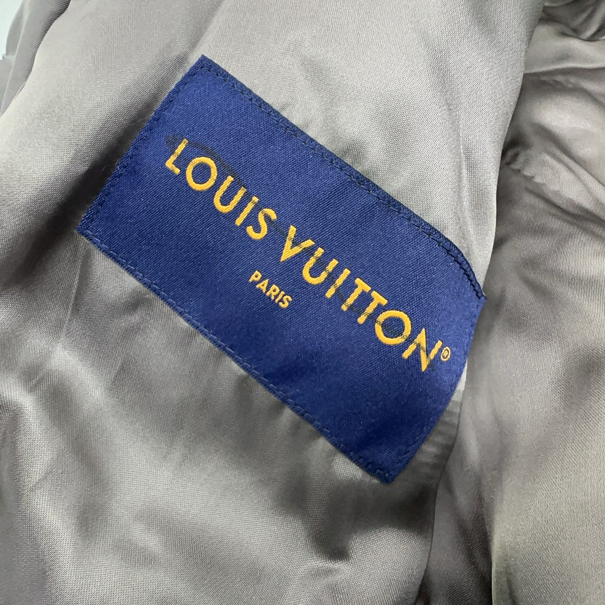 Louis Vuitton Louis Vuitton Mixed Leather Logo Bomber Jacket 48 Size US M / EU 48-50 / 2 - 4 Thumbnail