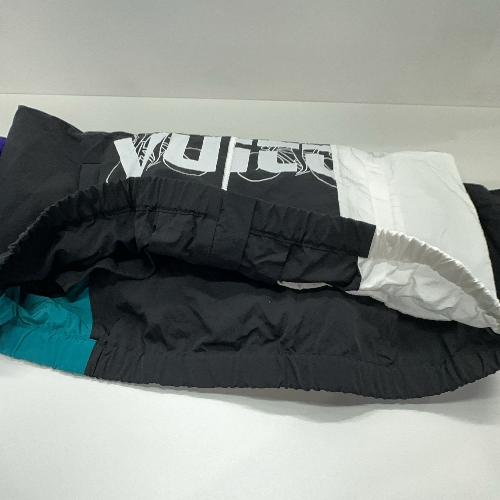 Louis Vuitton Louis Vuitton FW22 Color-Block Hooded Jacket US M Size US M / EU 48-50 / 2 - 10 Thumbnail
