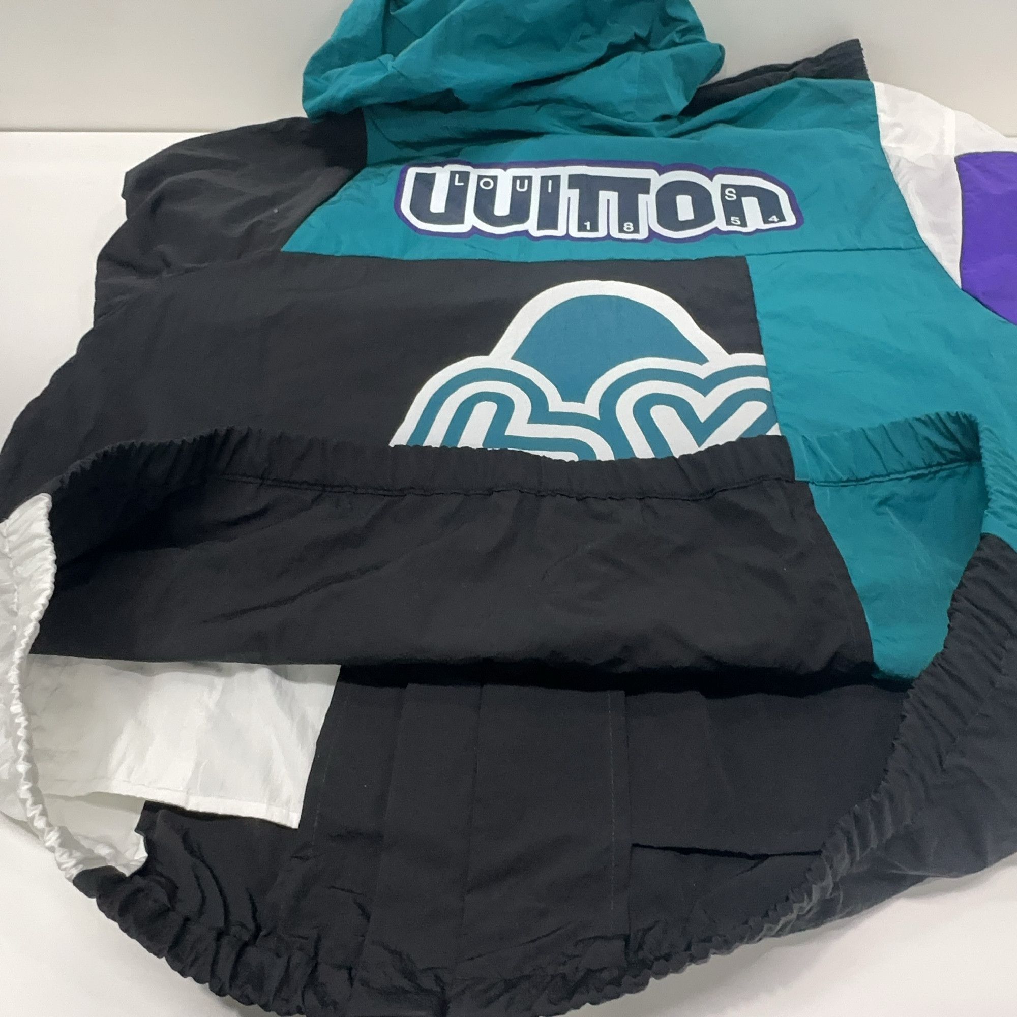 Louis Vuitton Louis Vuitton Colorblock Hooded Windbreaker 52 Size US L / EU 52-54 / 3 - 14 Thumbnail