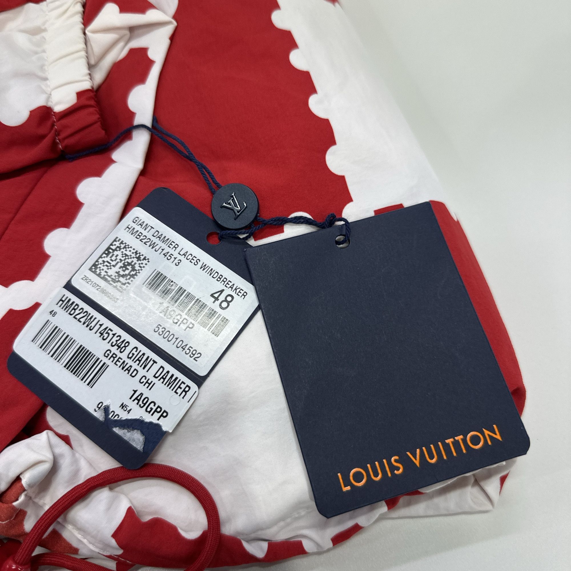 Louis Vuitton Louis Vuitton Giant Damier Windbreaker EU 48 Size US M / EU 48-50 / 2 - 3 Thumbnail