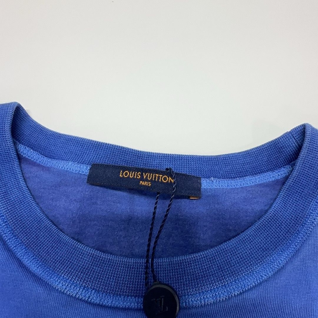 Louis Vuitton Louis Vuitton Reflective Logo T-Shirt Size S Size US S / EU 44-46 / 1 - 5 Thumbnail