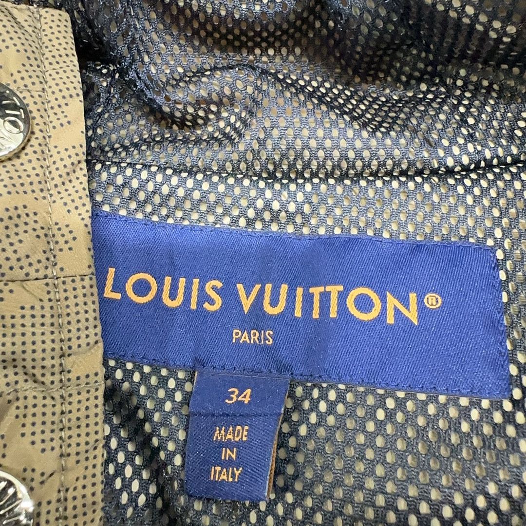 Louis Vuitton Louis Vuitton Monogram Hooded Down Jacket 34 Size XS / US 0-2 / IT 36-38 - 4 Thumbnail