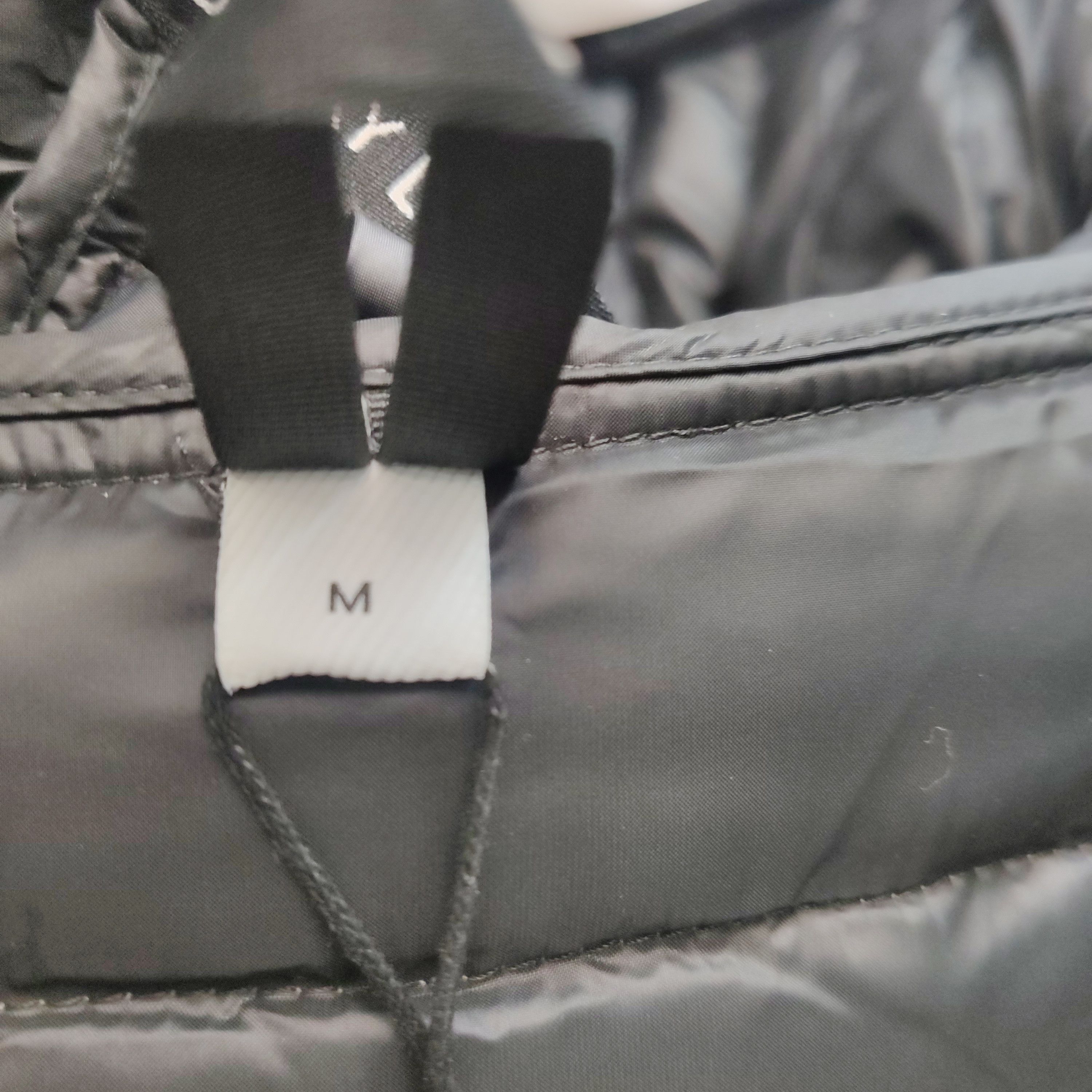 Burberry Burberry Men m Vests Size US M / EU 48-50 / 2 - 9 Thumbnail