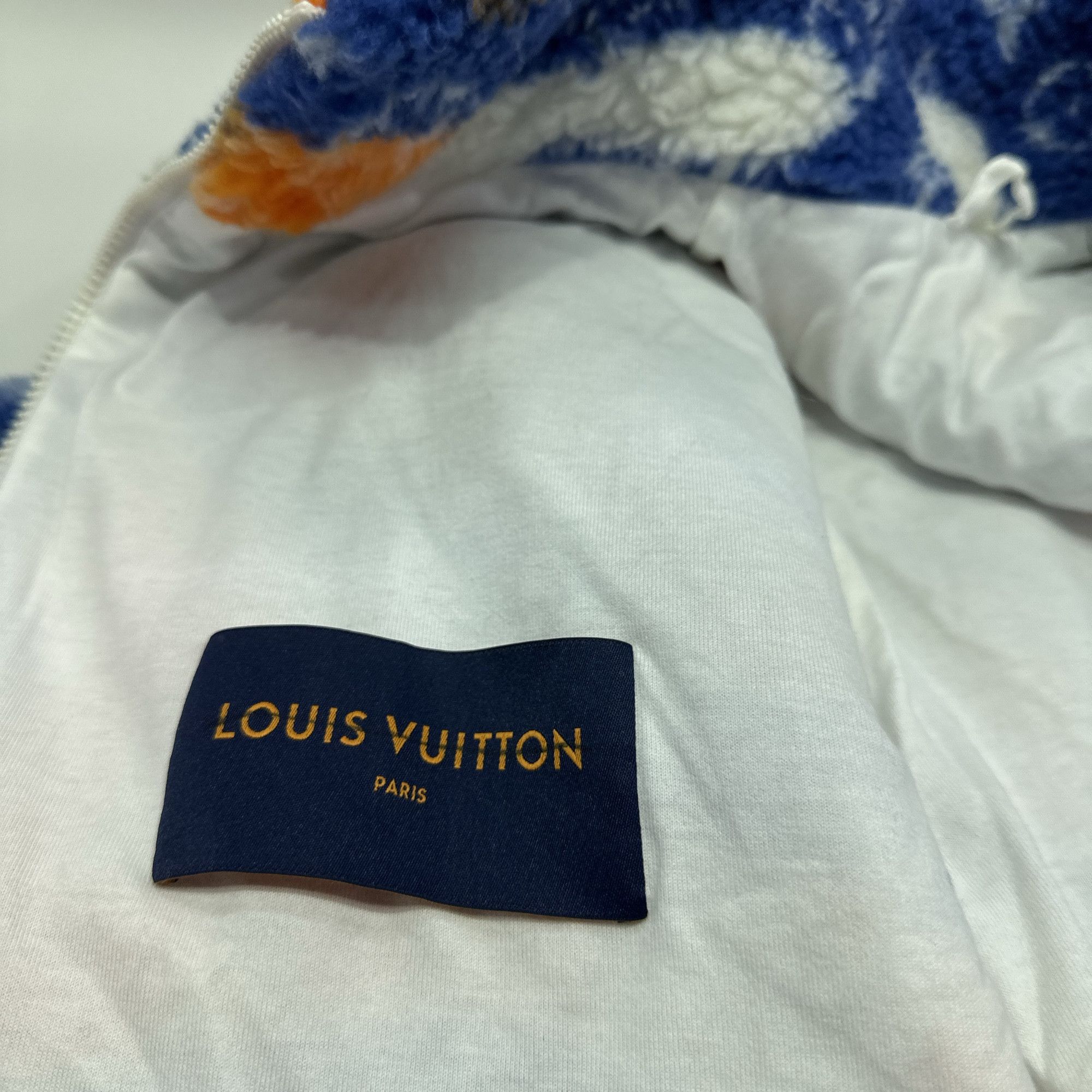 Louis Vuitton Louis Vuitton Monogram Fleece Zip-Up Jacket Size M Size US M / EU 48-50 / 2 - 3 Thumbnail