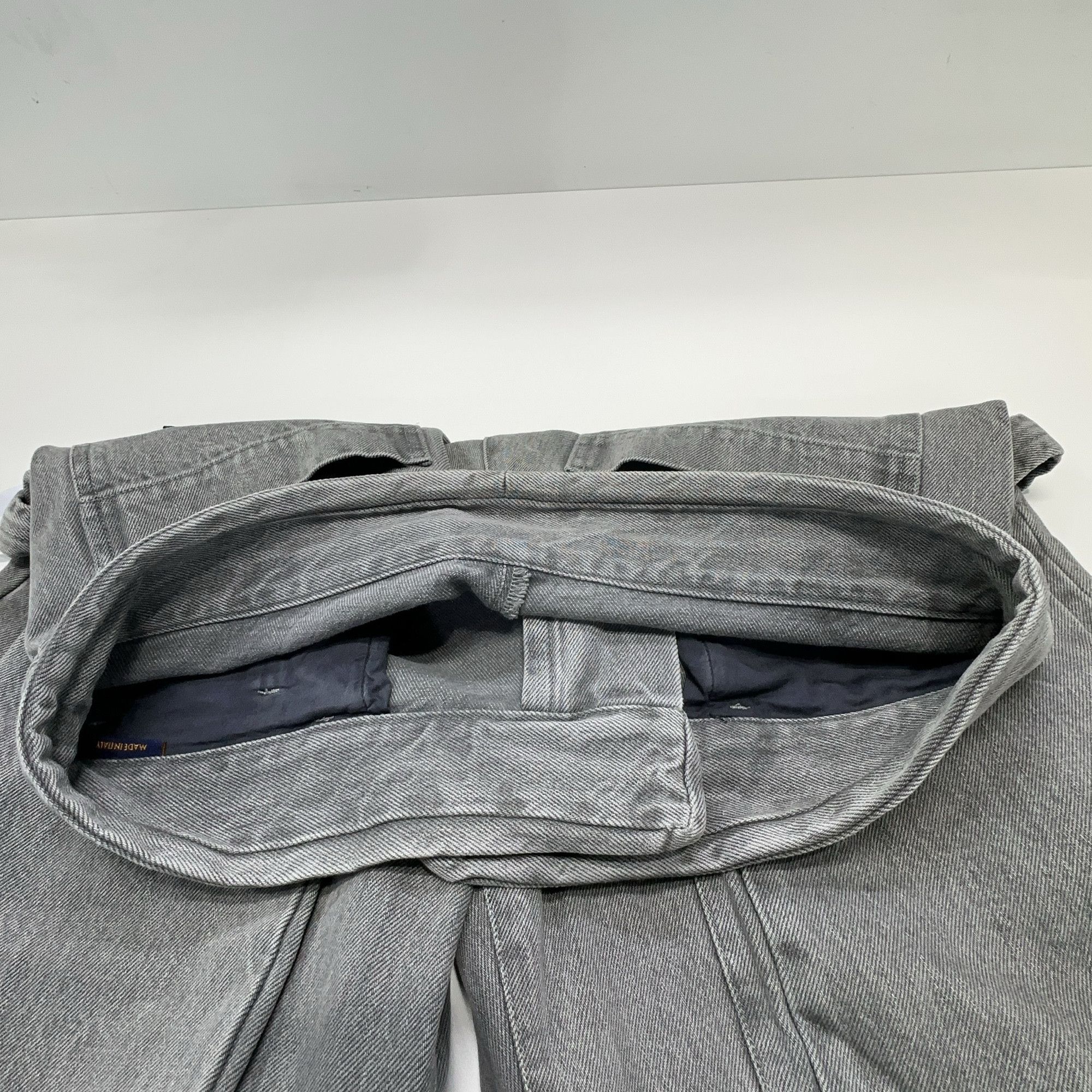 Louis Vuitton Louis Vuitton 3D Pocket Washed Denim Jeans 30 Size US 30 / EU 46 - 5 Thumbnail