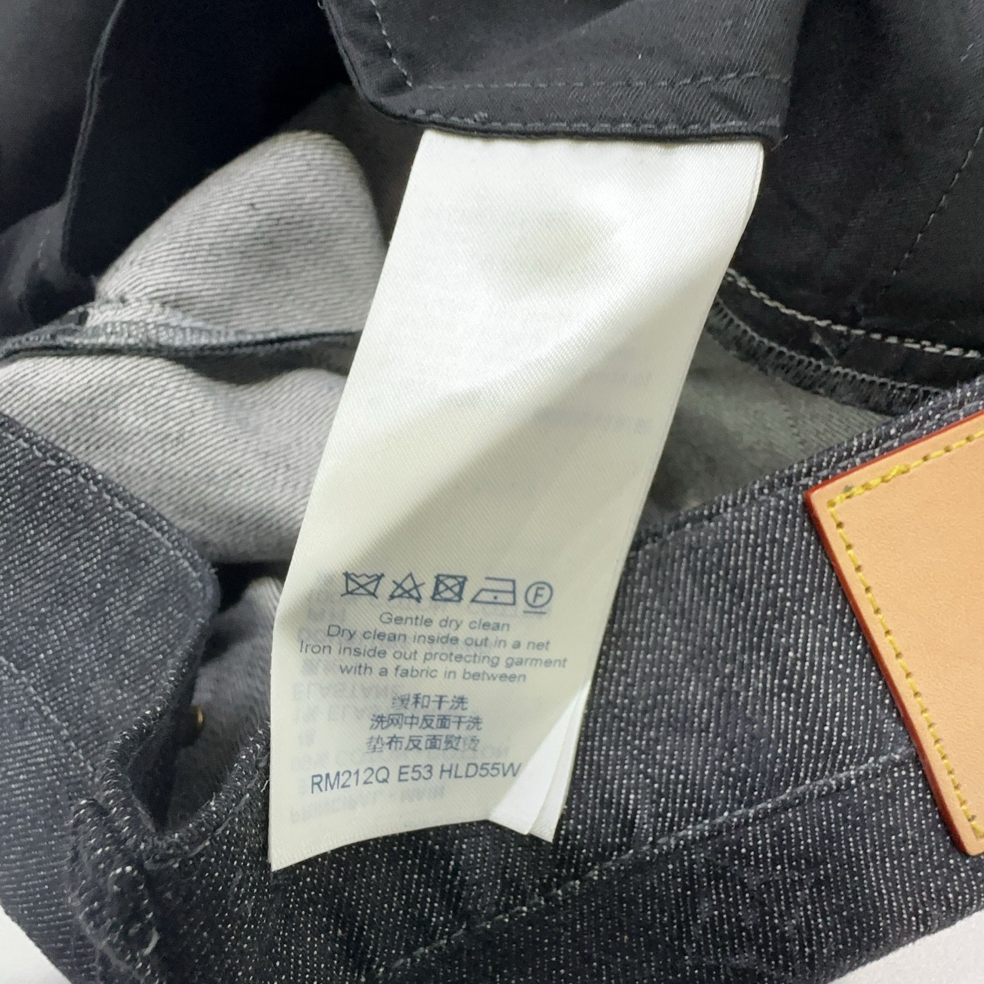 Louis Vuitton Louis Vuitton Monogram Denim Jeans 30 Size US 30 / EU 46 - 5 Thumbnail