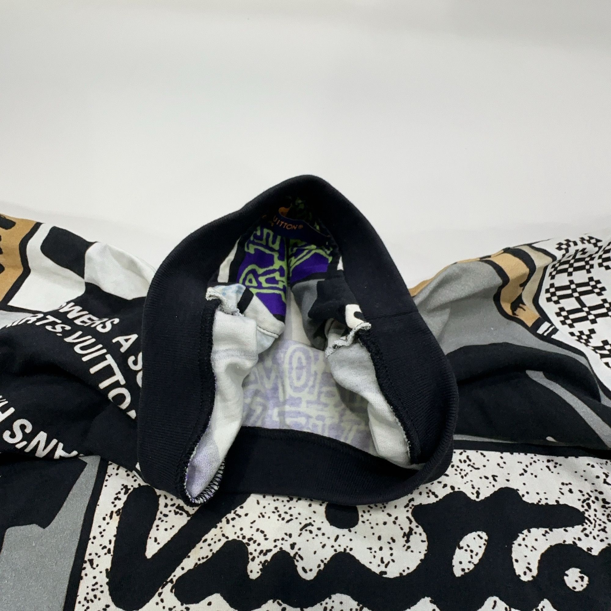 Louis Vuitton Louis Vuitton FW23 Graphic Patchwork T-Shirt L Size US L / EU 52-54 / 3 - 5 Thumbnail
