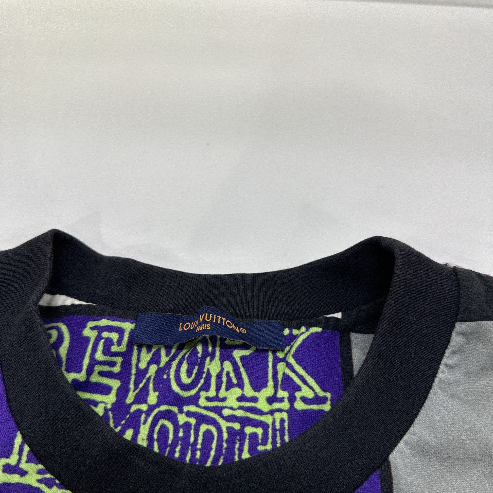 Louis Vuitton Louis Vuitton FW23 Graphic Patchwork T-Shirt L Size US L / EU 52-54 / 3 - 3 Thumbnail