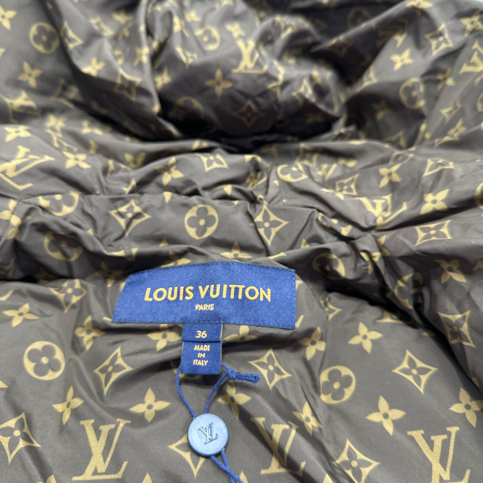 Louis Vuitton Louis Vuitton Monogram Lining Down Jacket FR 36 Size XS / US 0-2 / IT 36-38 - 4 Thumbnail